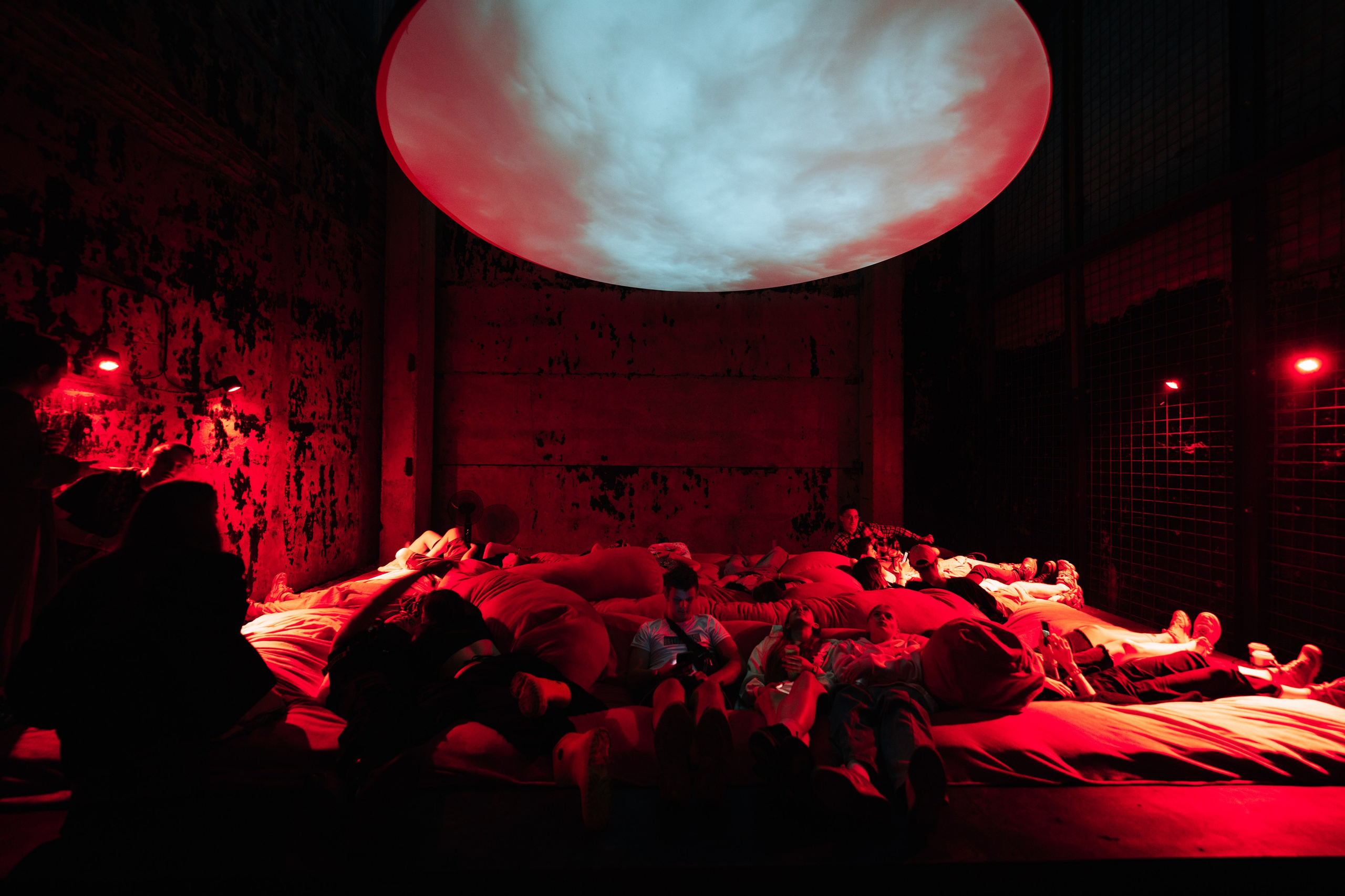 Outline 2024. @tomrus: Рустам Шагиморданов — фотограф