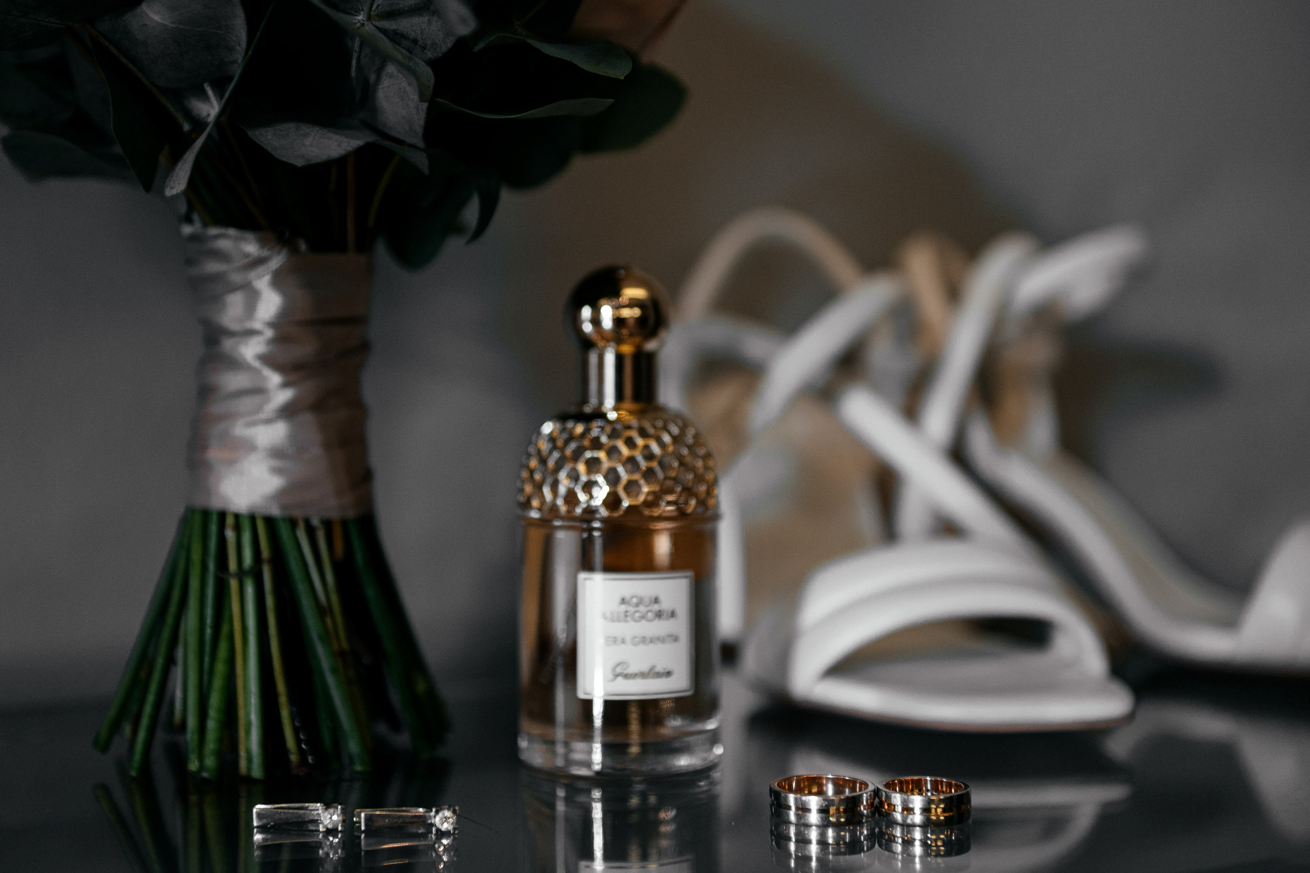 Свадьба с венчанием в Щелково. Прогулка в Гребнево, ресторан Кинза, отель Премиум. Свадебный и семейный фотограф Виктория Носачёва. Щелково, Москва и МО