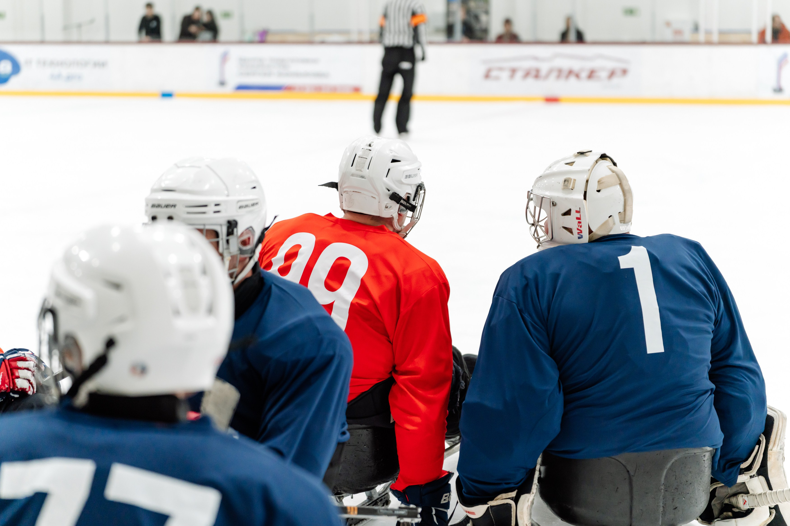 Игра в следж хоккей приуроченная 23.02.26 в арене Сталкер