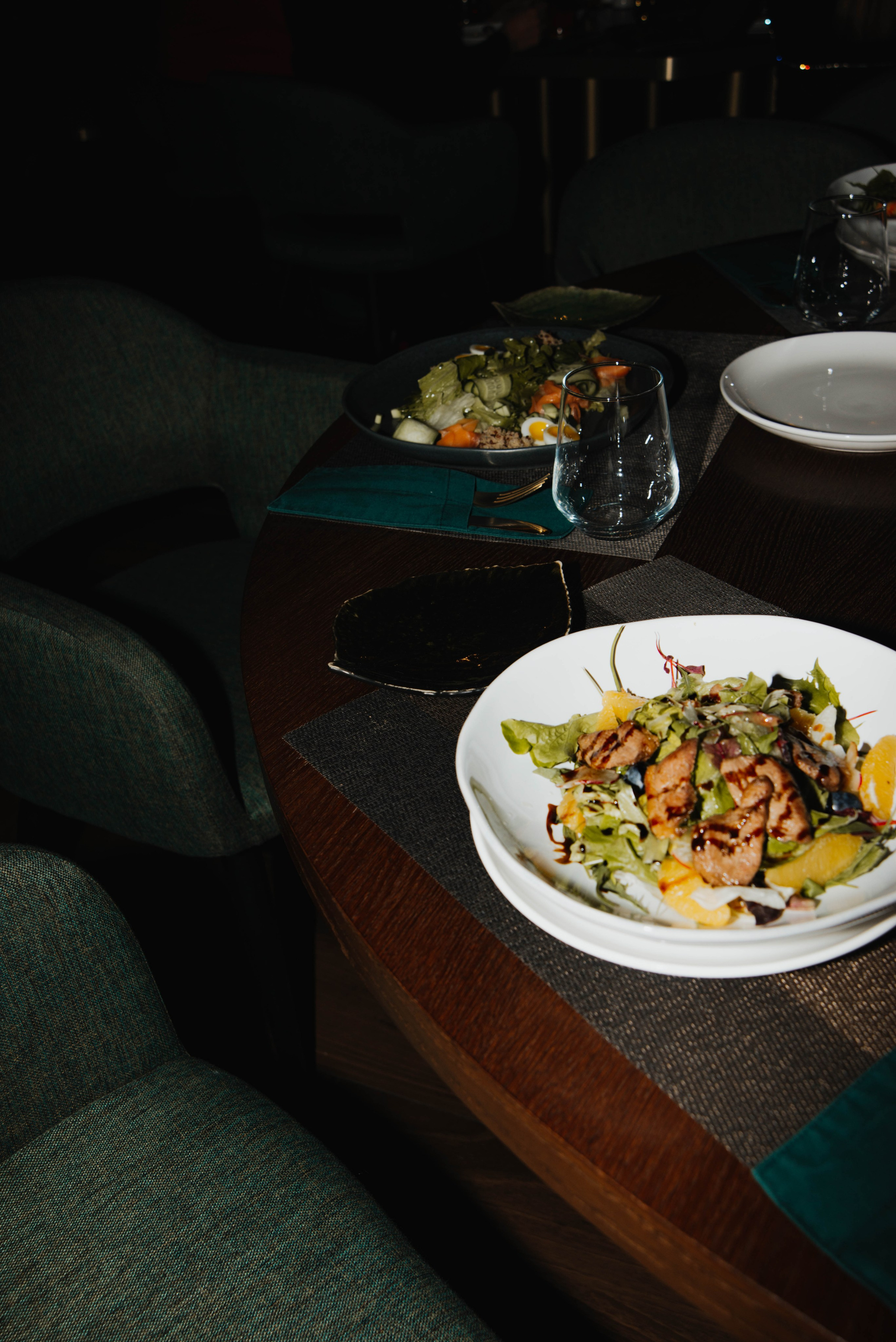 Праздник в стенах клубного пространства «Своя Среда». Ксения Glossa. Портретный и репортажный фотограф в Самаре