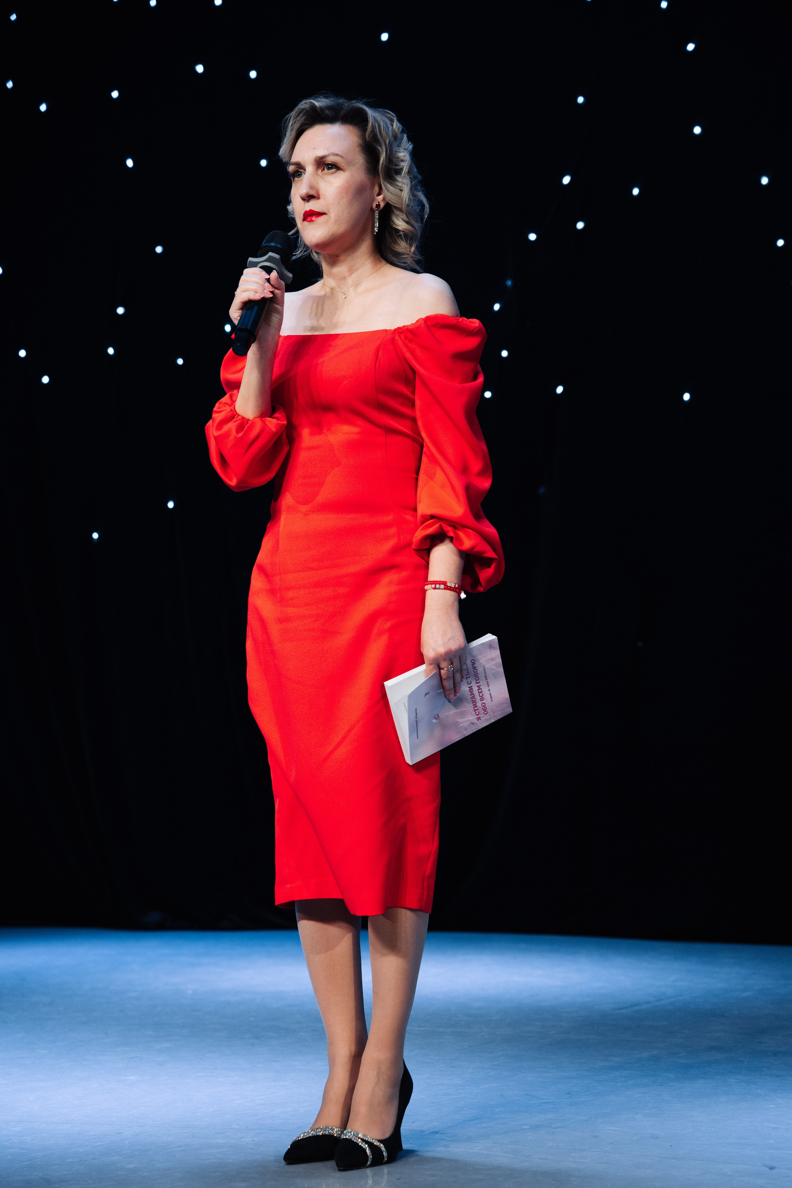 Благотворительный концерт в помощь Артему Сардаряну. Фотограф Артем Севостьянов. Профессиональная фотосъемка в Ногинске, Москве, Московской области и за границей