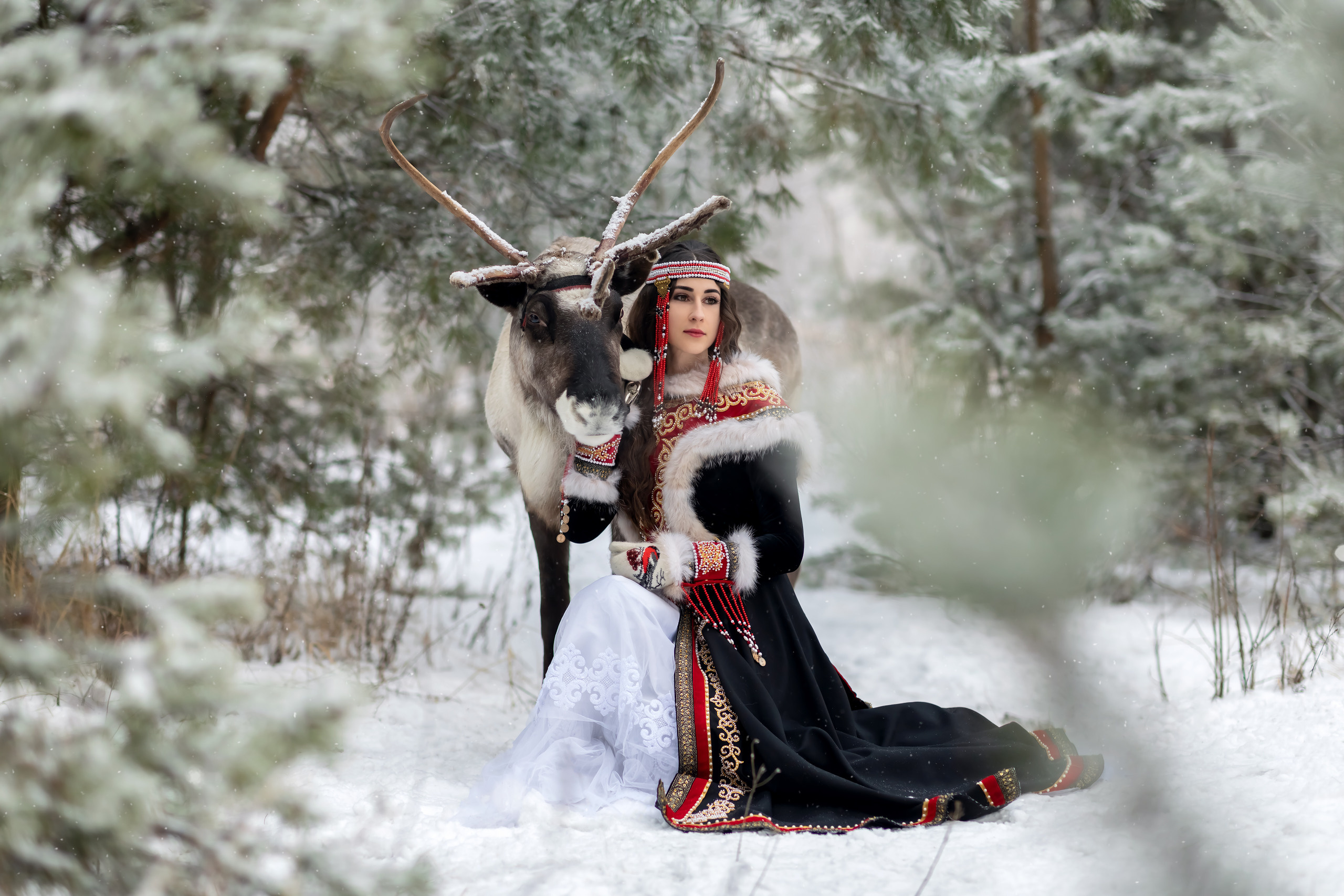 Сайт фотографа Елены Мигачевой. Сказочный фотограф , дизайнер костюмов и украшений