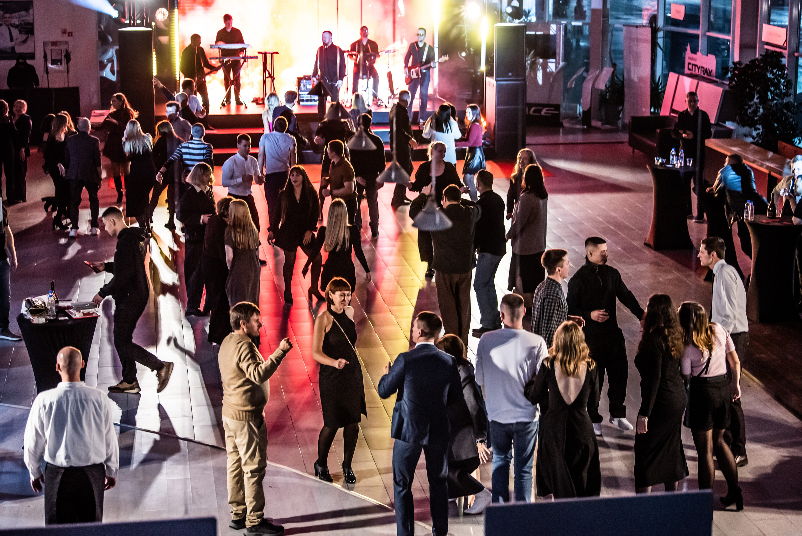 РЕПОРТАЖНАЯ СЪЕМКА. Репортажный и семейный фотограф в Тюмени Владислав Шадиков