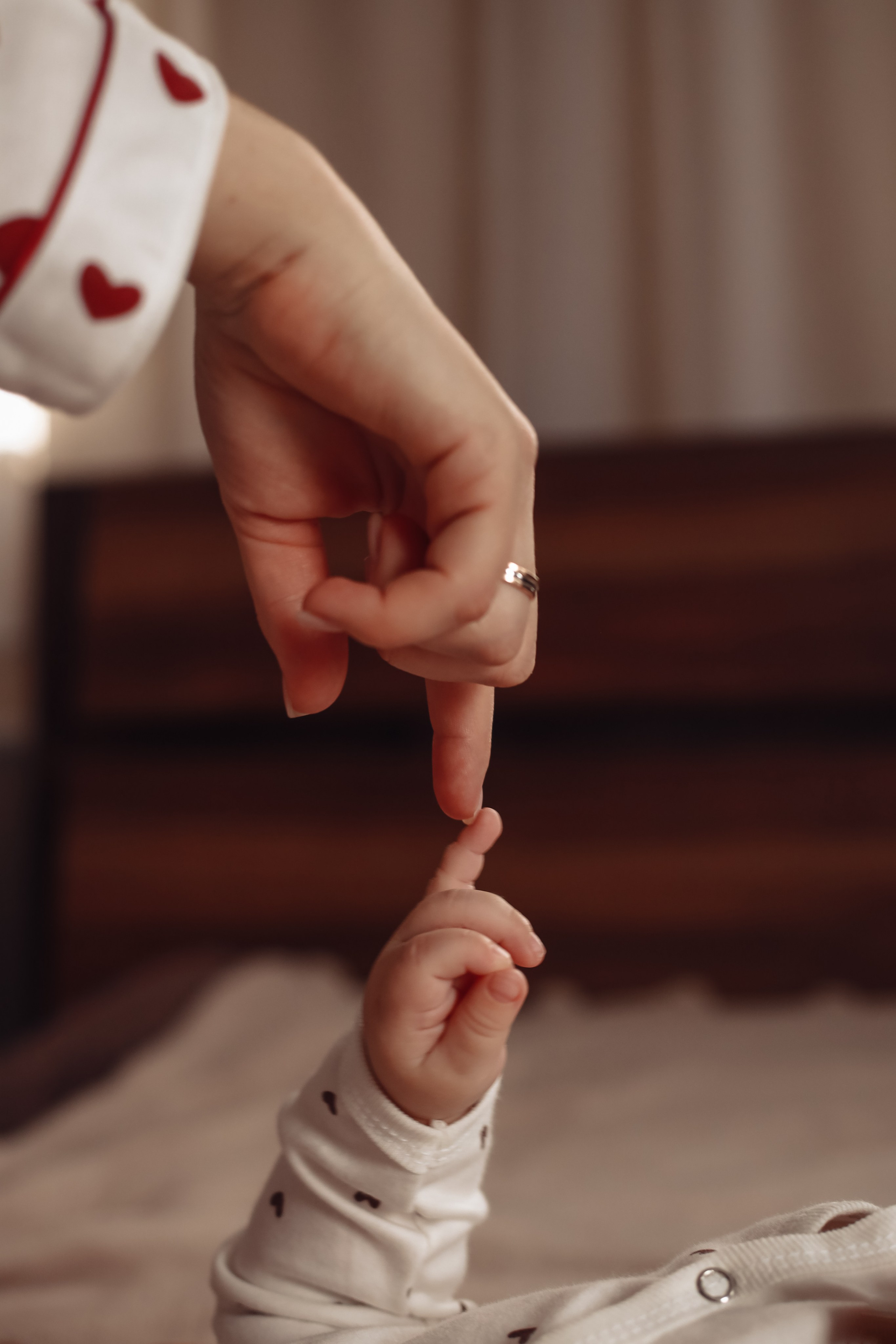 Семейная фотосессия дома с ребенком. Свадебный и семейный фотограф в Краснодарском крае Мария Данилкина