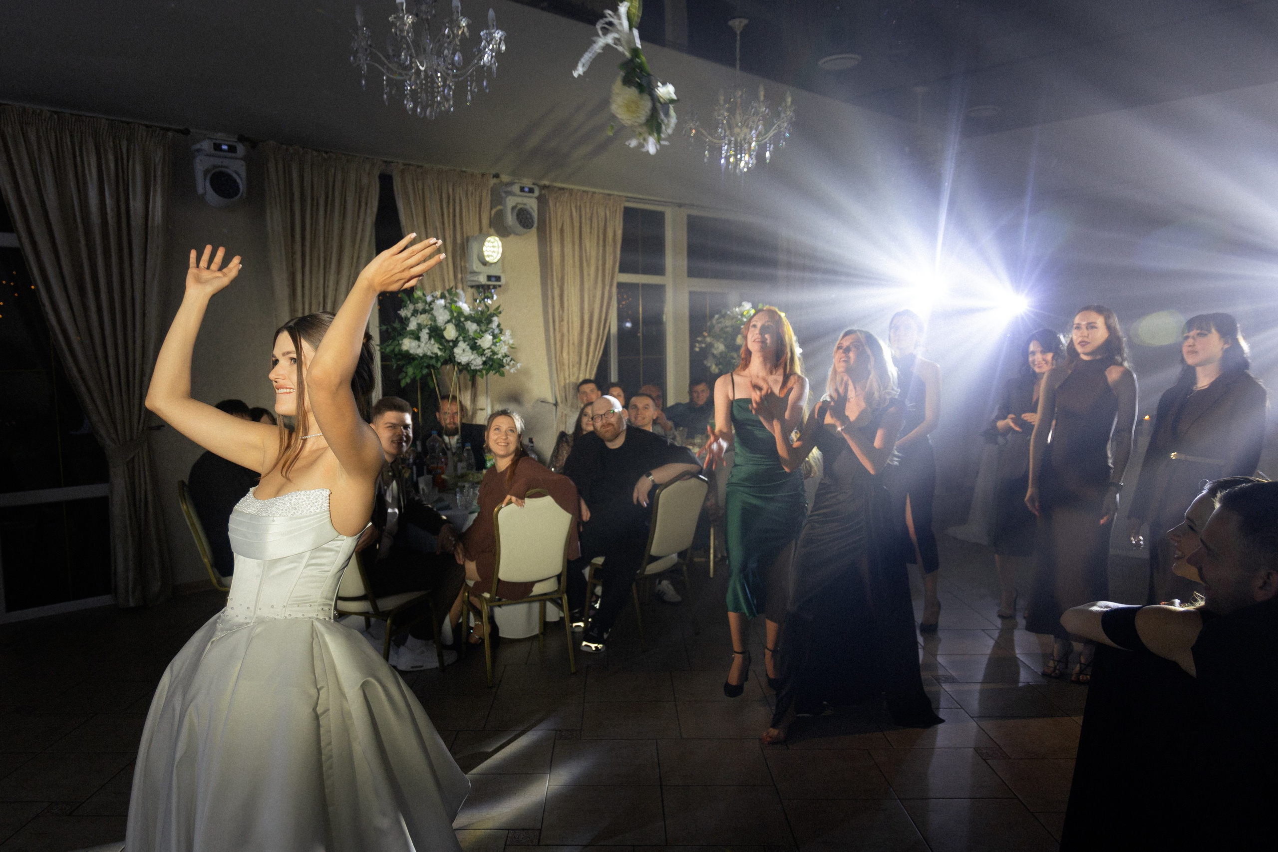 Свадебная фотосессия Анастасии и Игоря в Усадьбе Легенда. Свадебный фотограф в Минске/Беларуси Сергей Спиридонов