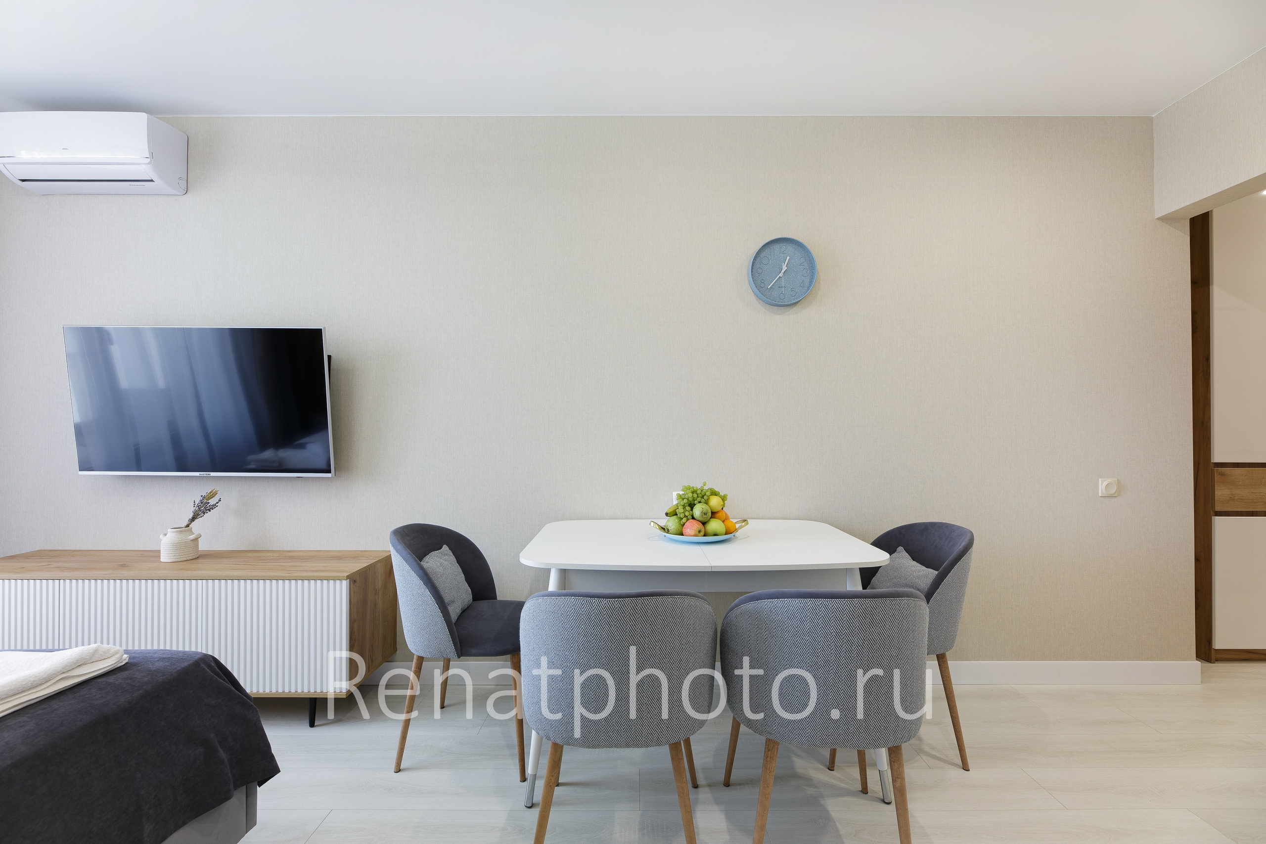 Renatphoto-Профессиональная фотосъемка номеров в отелях. Профессиональная фотосъёмка интерьеров, предметная фотосессия еды для меню г. Анапа