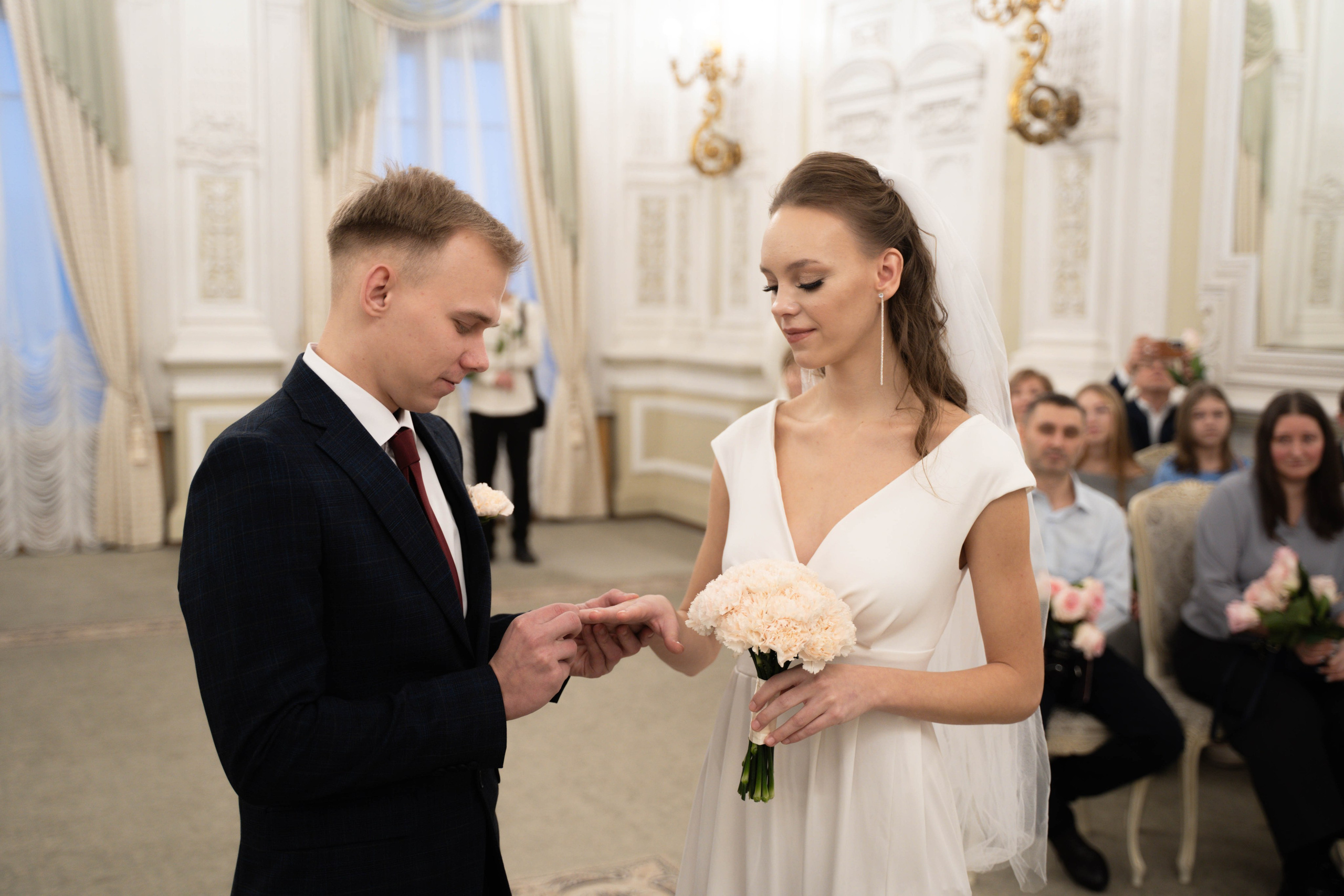 Свадьба. Александра Стрелина. Актриса с фотоаппаратом