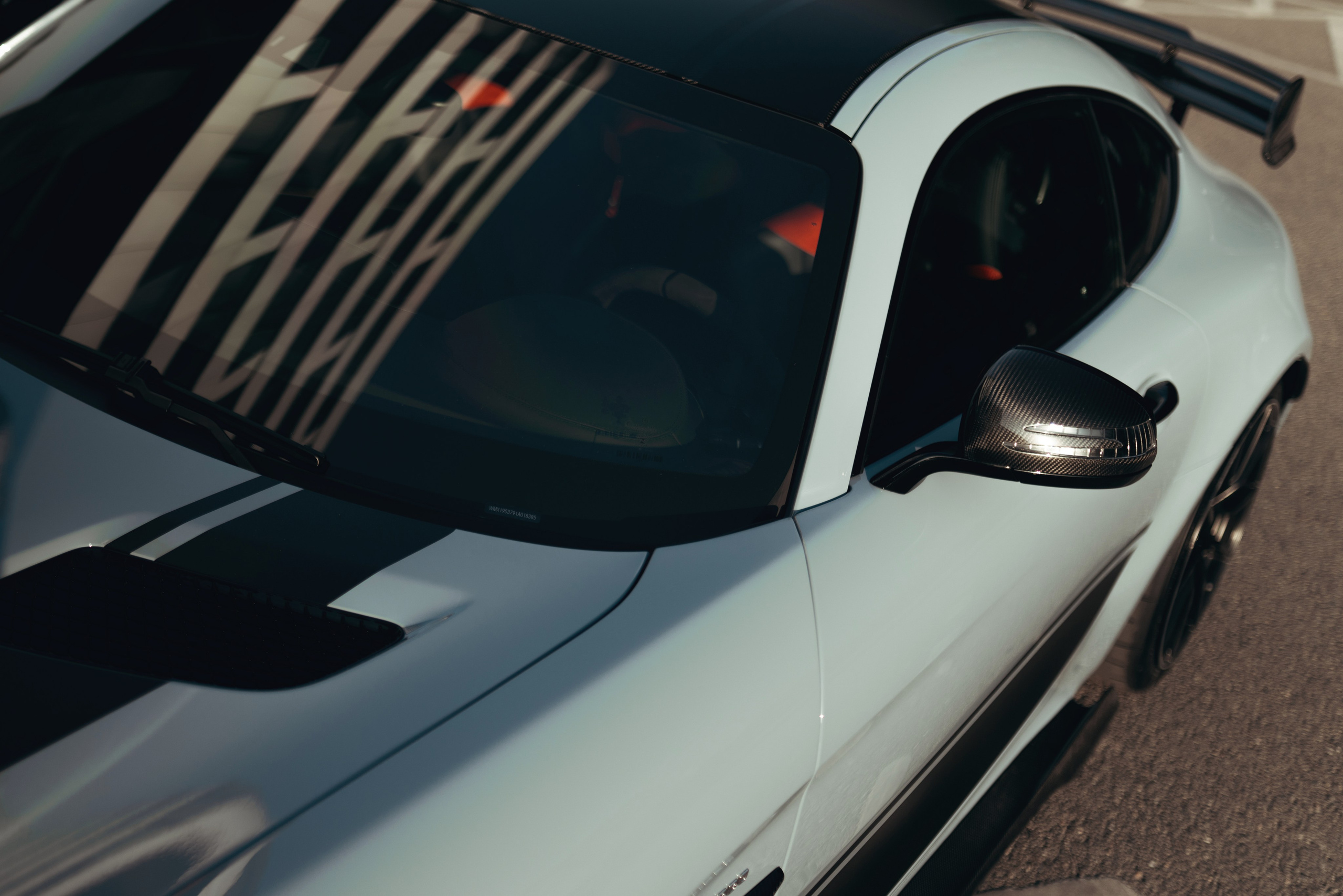 Фотографии Mercedes-AMG GTR