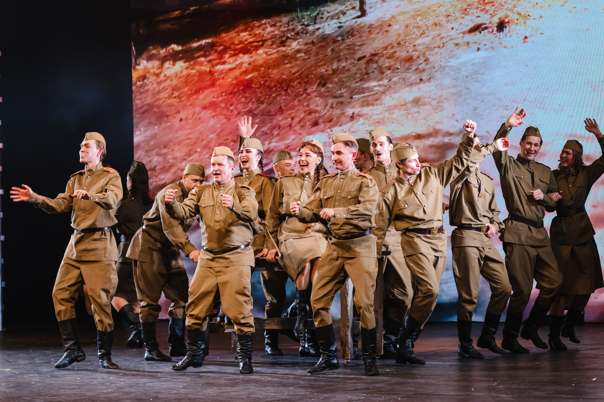 Василий Теркин, театр «Русская песня». Фотограф Ольга Махалова — Санкт-Петербург, Москва, Нижний Новгород