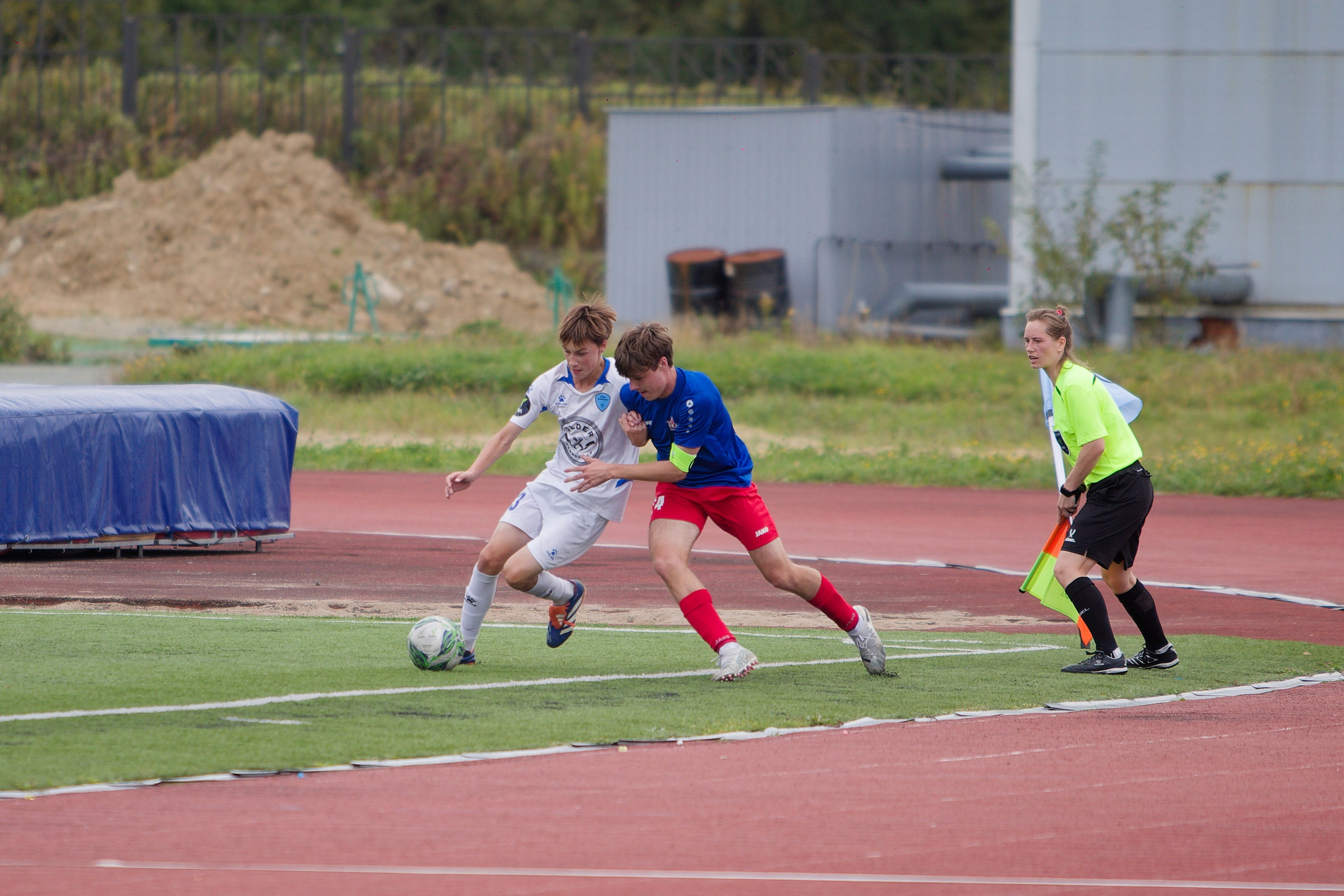 Матч ЮФЛ Сахалин-Хабаровск (U-16). Кутузов Евгений Фотограф в Южно-Сахалинске