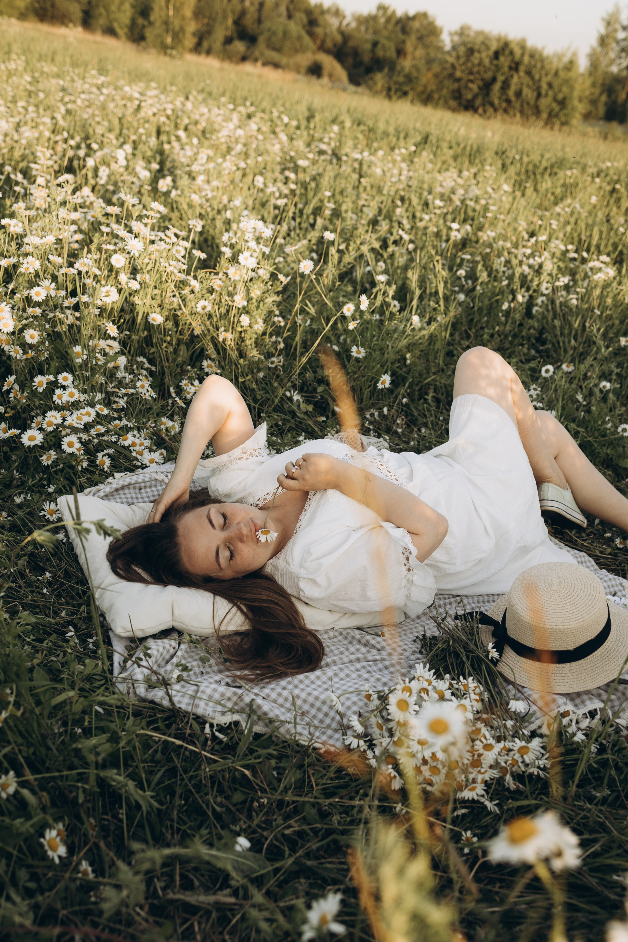 Маша и ромашки. Семейный фотограф в Москве Виктория Ястребинская