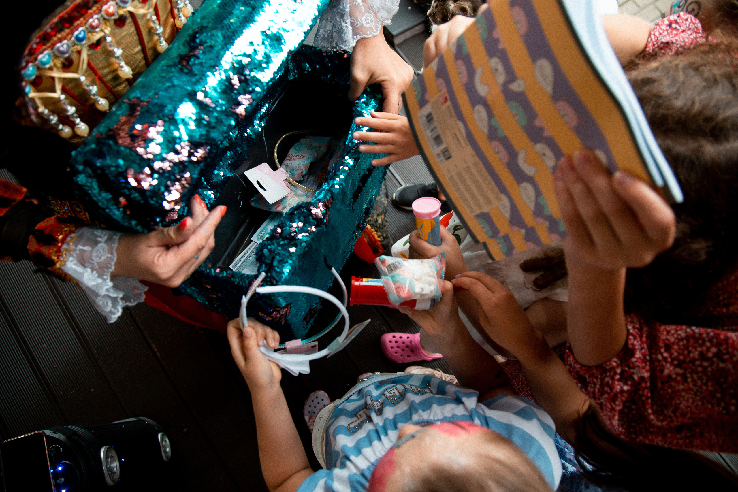 В гостях у красной королевы. Свадебный Семейный Репортажный фотограф в Москве