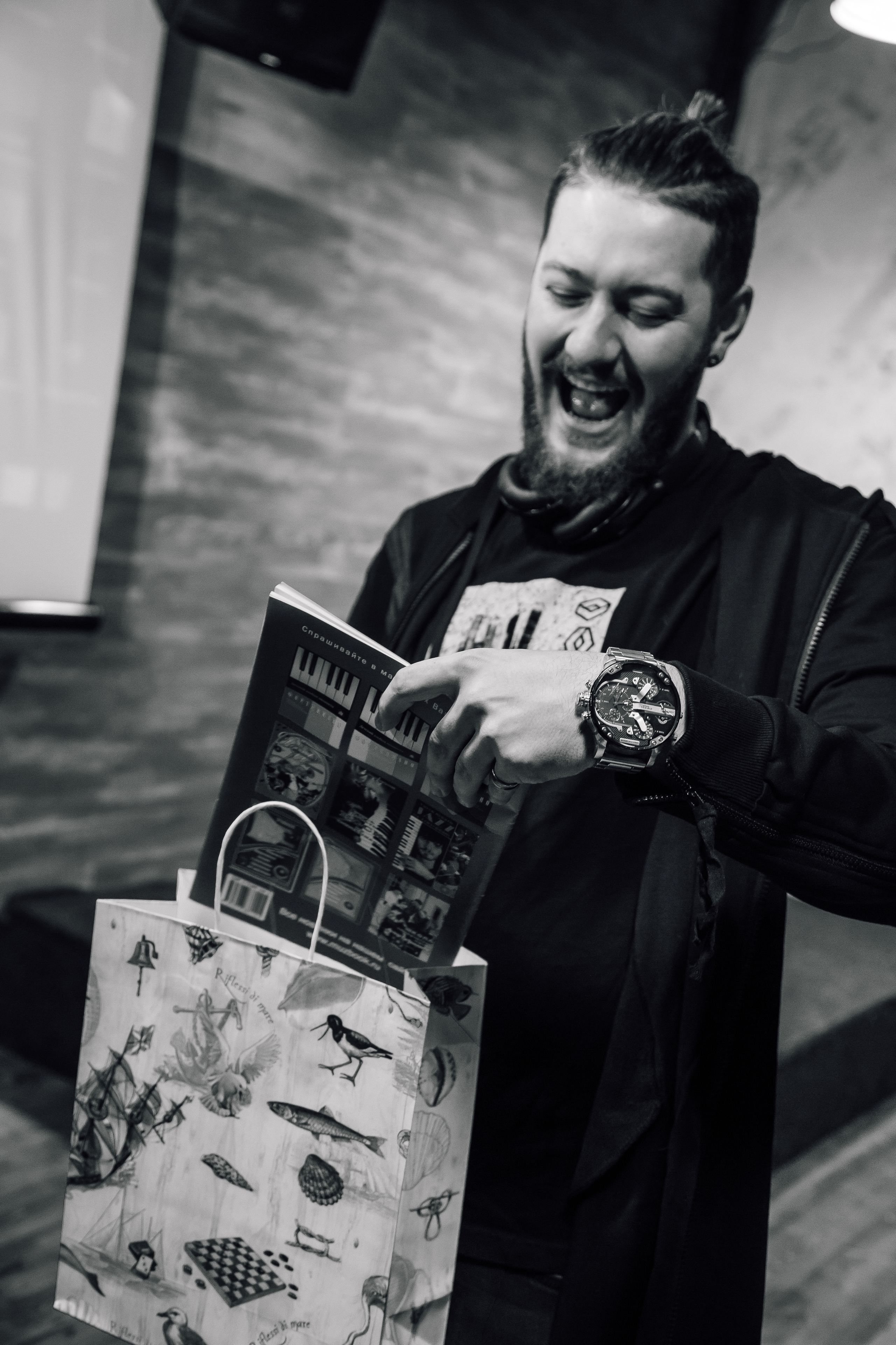 Ты космос Стас. Свадебный Семейный Репортажный фотограф в Москве