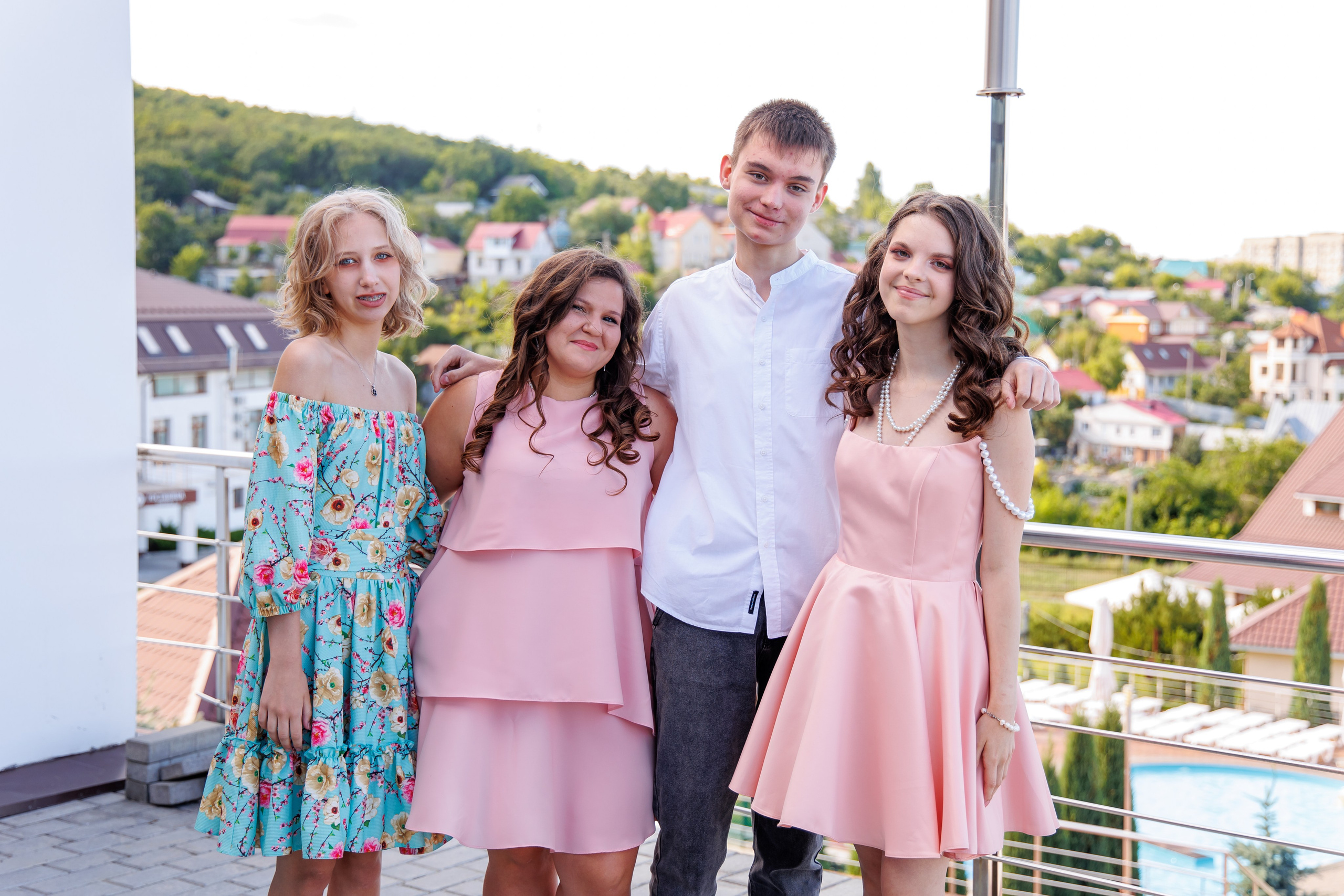 Выпускной в школе. Школьный фотограф Саратов Золотарь Ольга