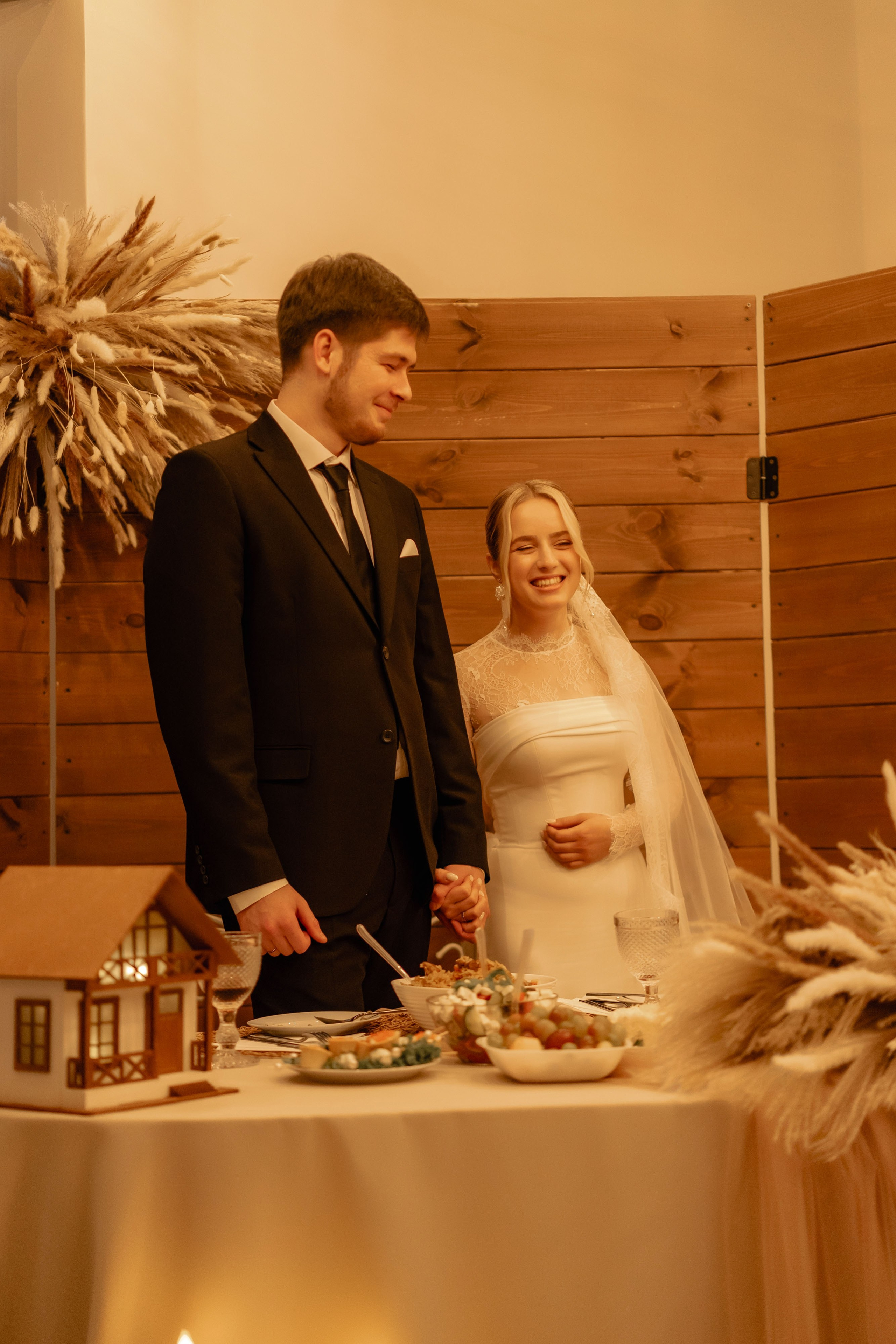 Свадьба в Уфе, венчание в Евангелическо-Лютеранская церкви. Свадебный фотограф в Уфе — Данилова Елена