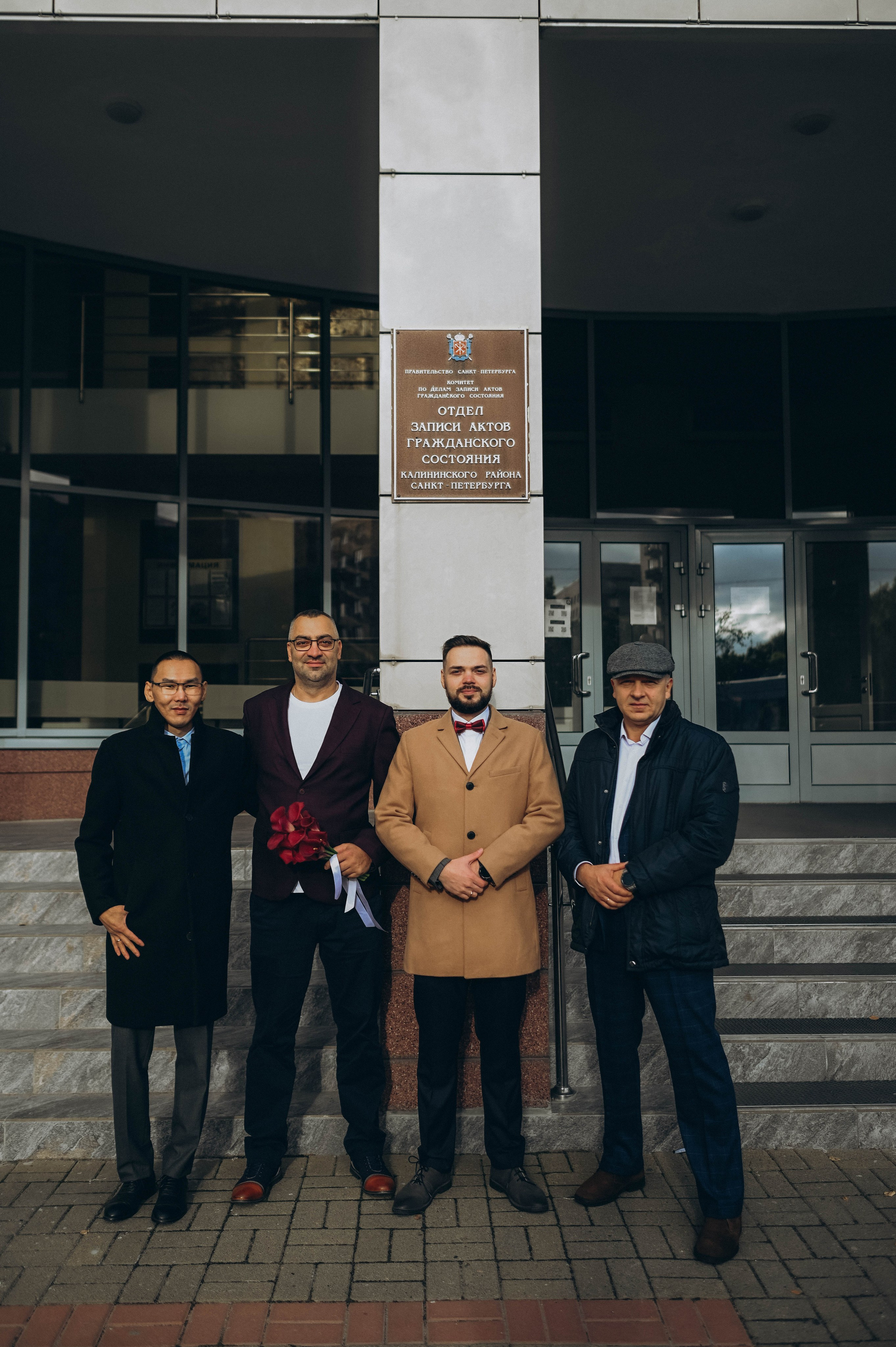 Свадебная прогулка. Анастасия и Александр. Семейный и свадебный фотограф в Санкт-Петербурге Яна