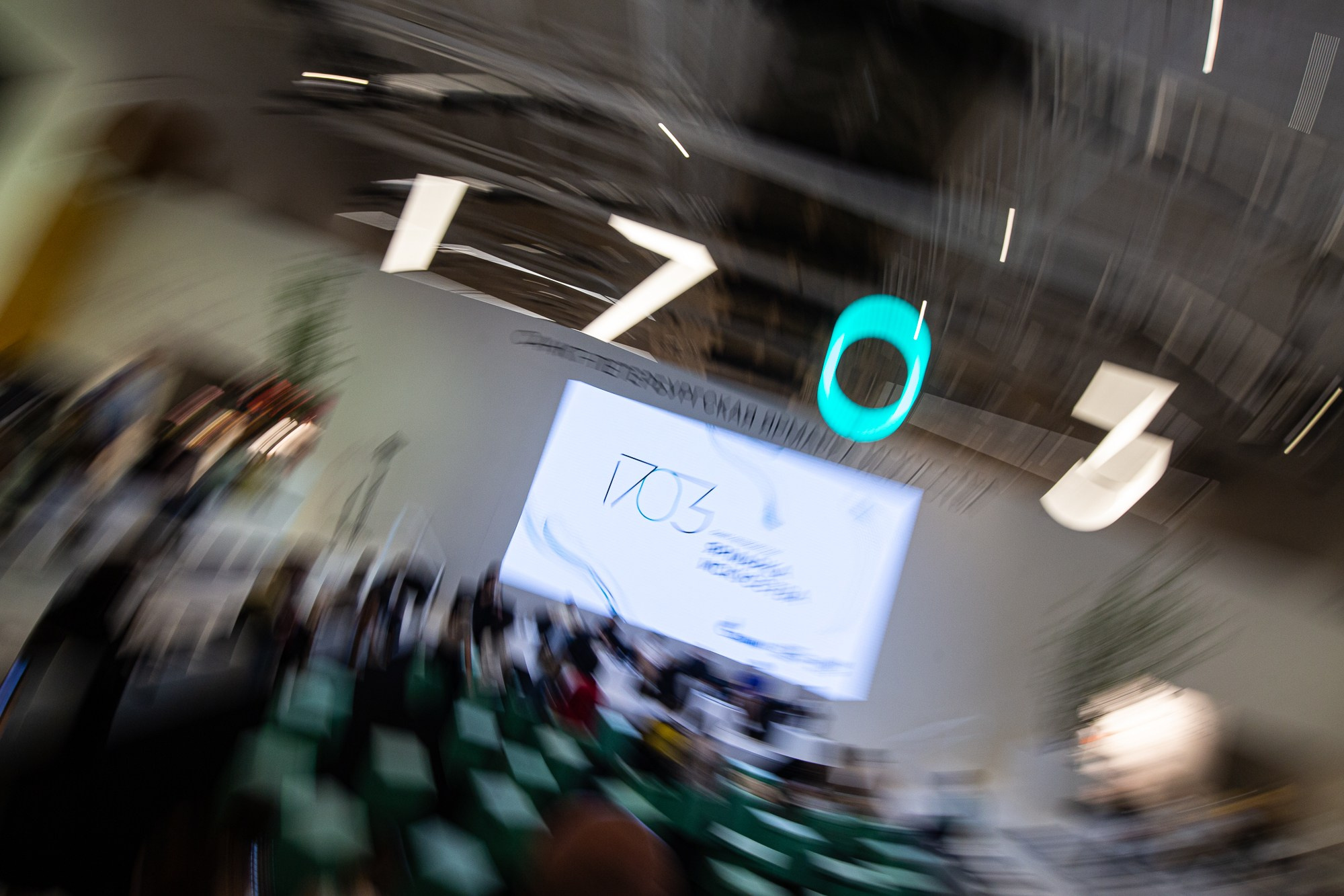 «1703». Рабочая сторона — бизнес портрет и репортаж в Санкт-Петербурге