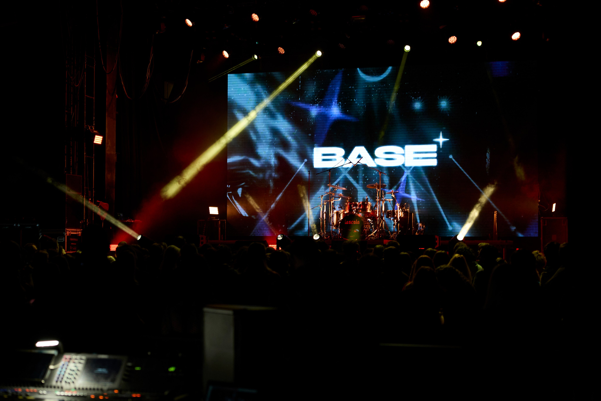 15.11.2024 Lascala в Base. Виктория Ахмылова. Фотограф в Москве