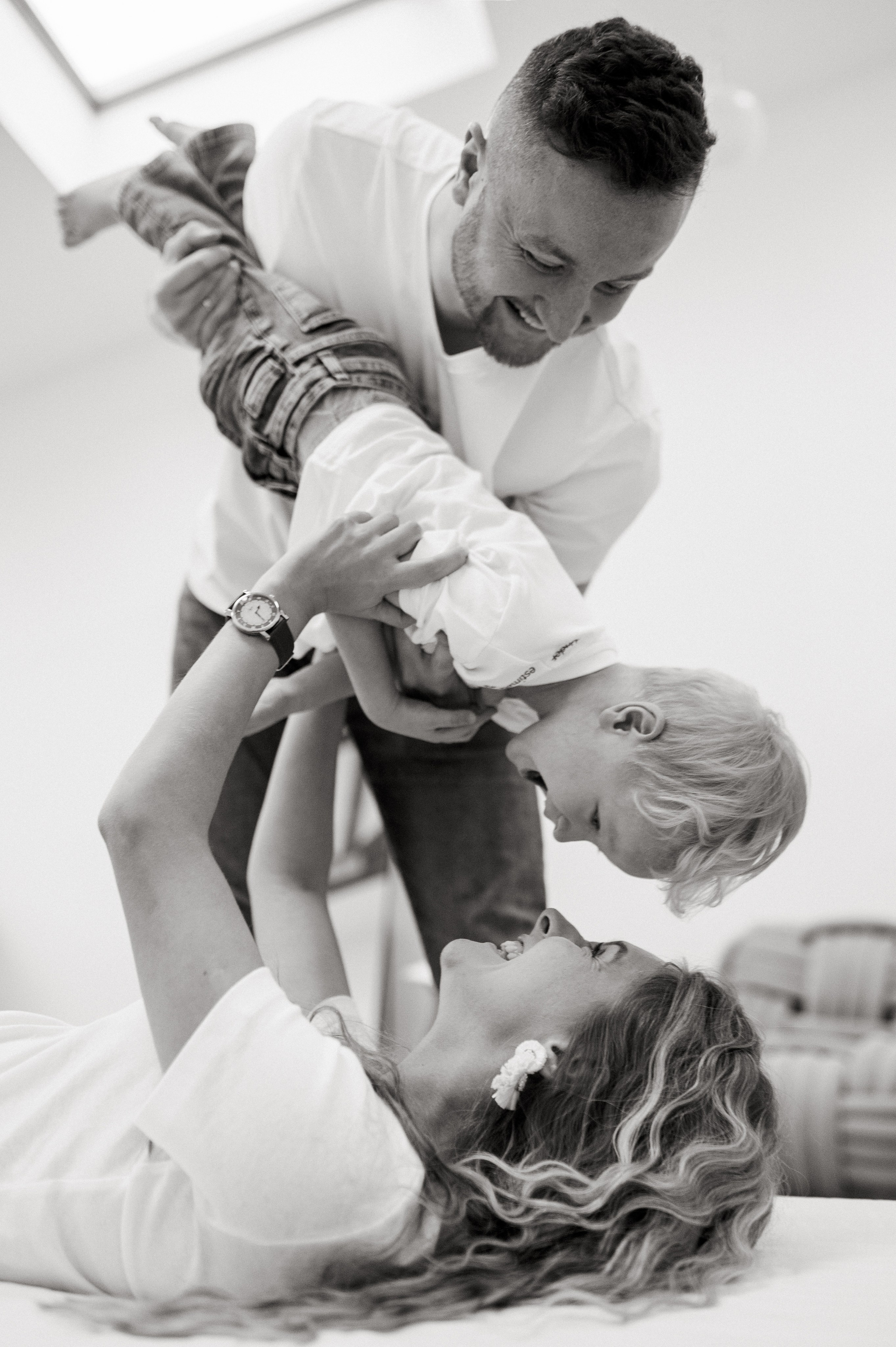 Ксения+Сергей+Ян. Костюшко Кристина — семейный и свадебный фотограф в Минске