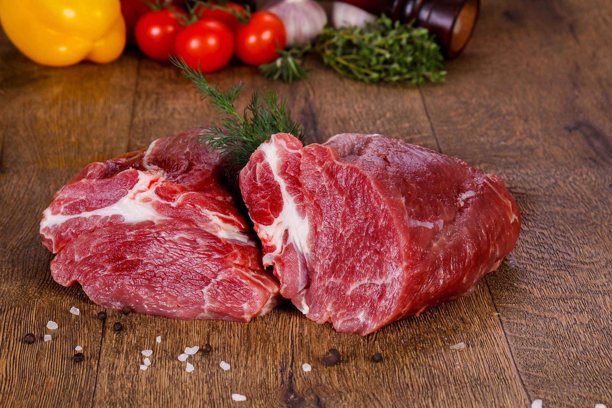 Съемка мяса и птицы для производителей. Фуд-фотограф Андрей Старостин — съемка еды в Москве. 9000 руб. в час