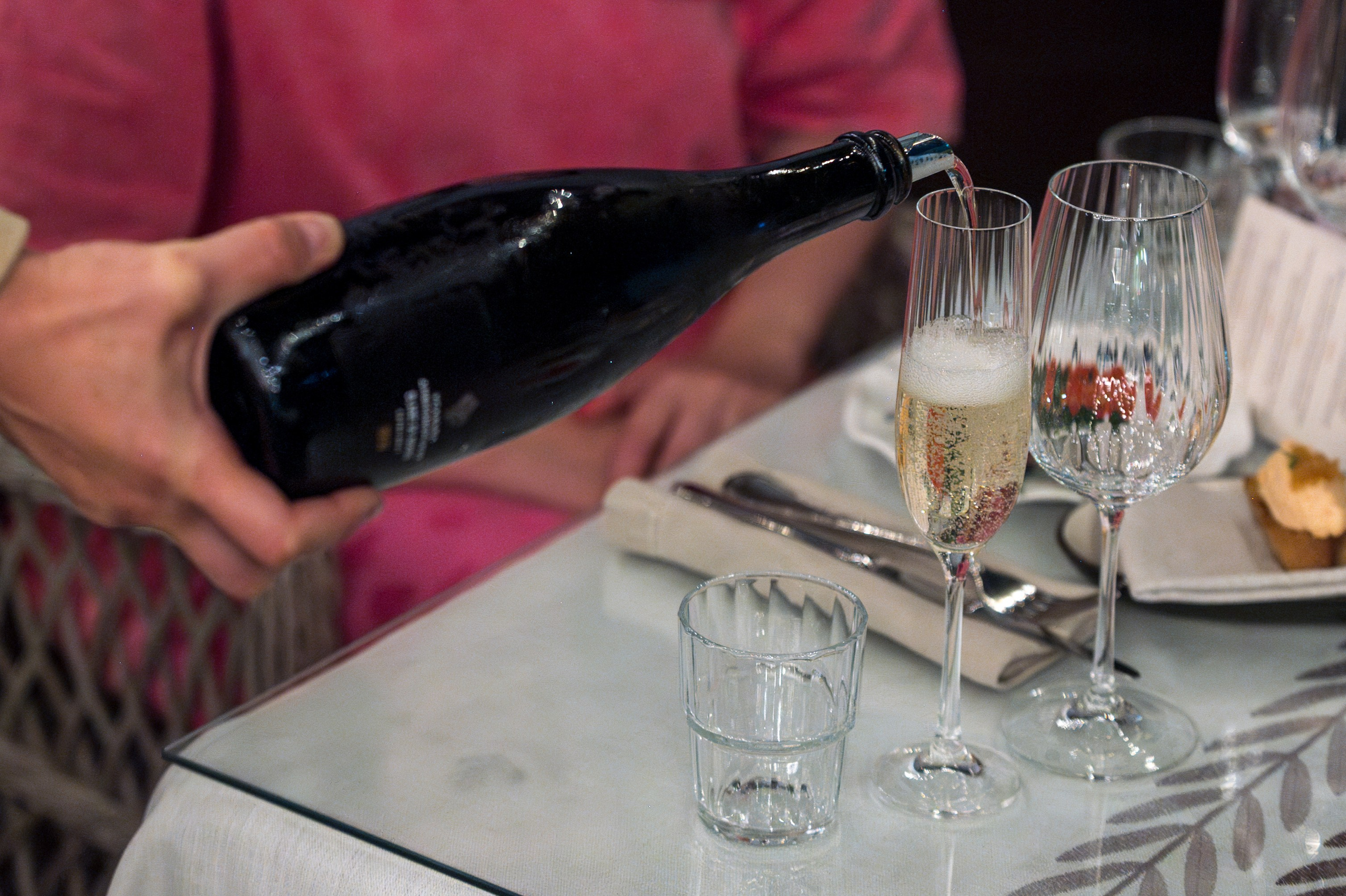 Гастрономический ужин в ресторане Co-Co Chalet. Репортажный фотограф в Красной Поляне и Сочи Павлюченко Екатерина