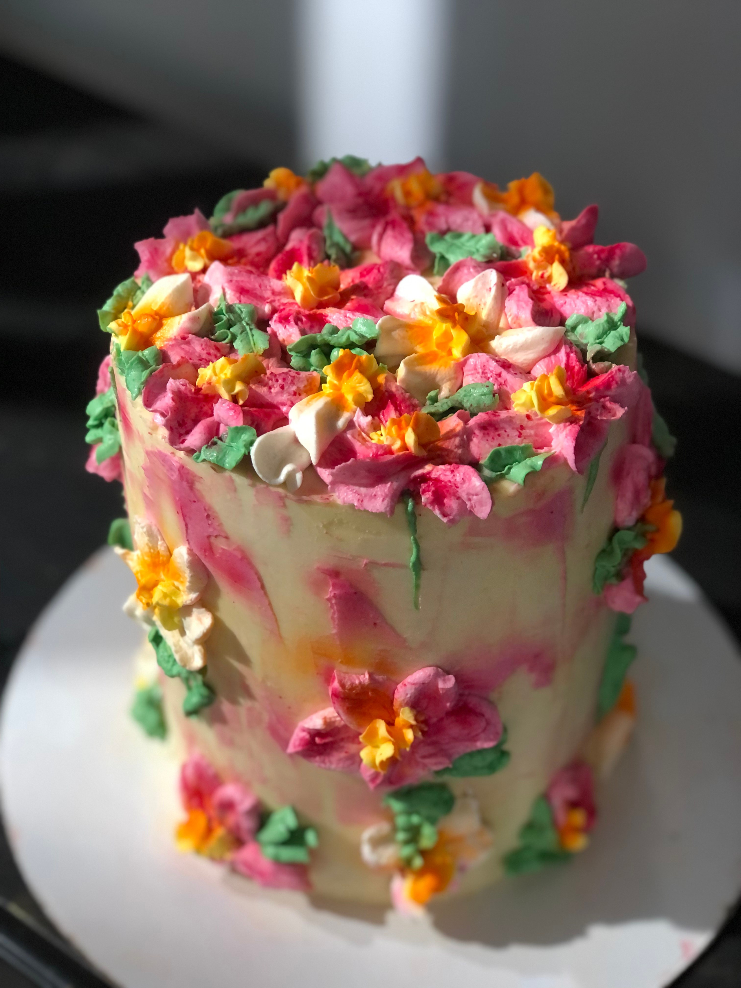 Торты и десерты. Выездной кейтеринг, съедобные букеты, торты и сладости на заказ