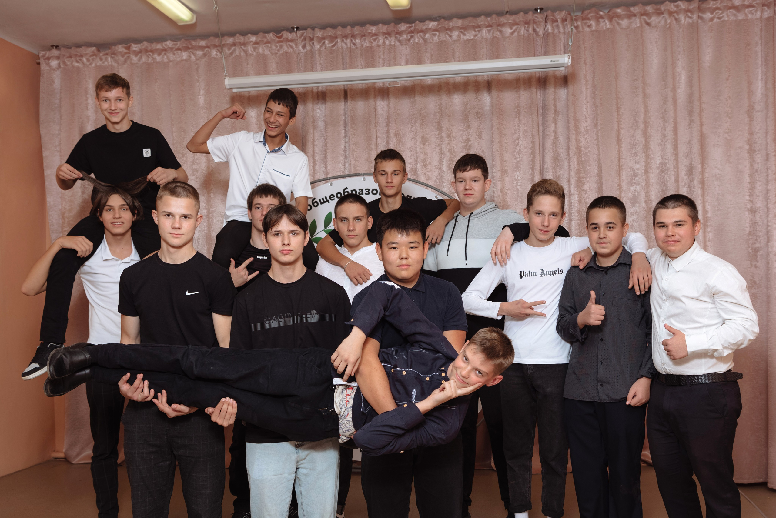 В школе · 9 класс · СШ № 29. Свадебный фотограф Кузьмина Лилия