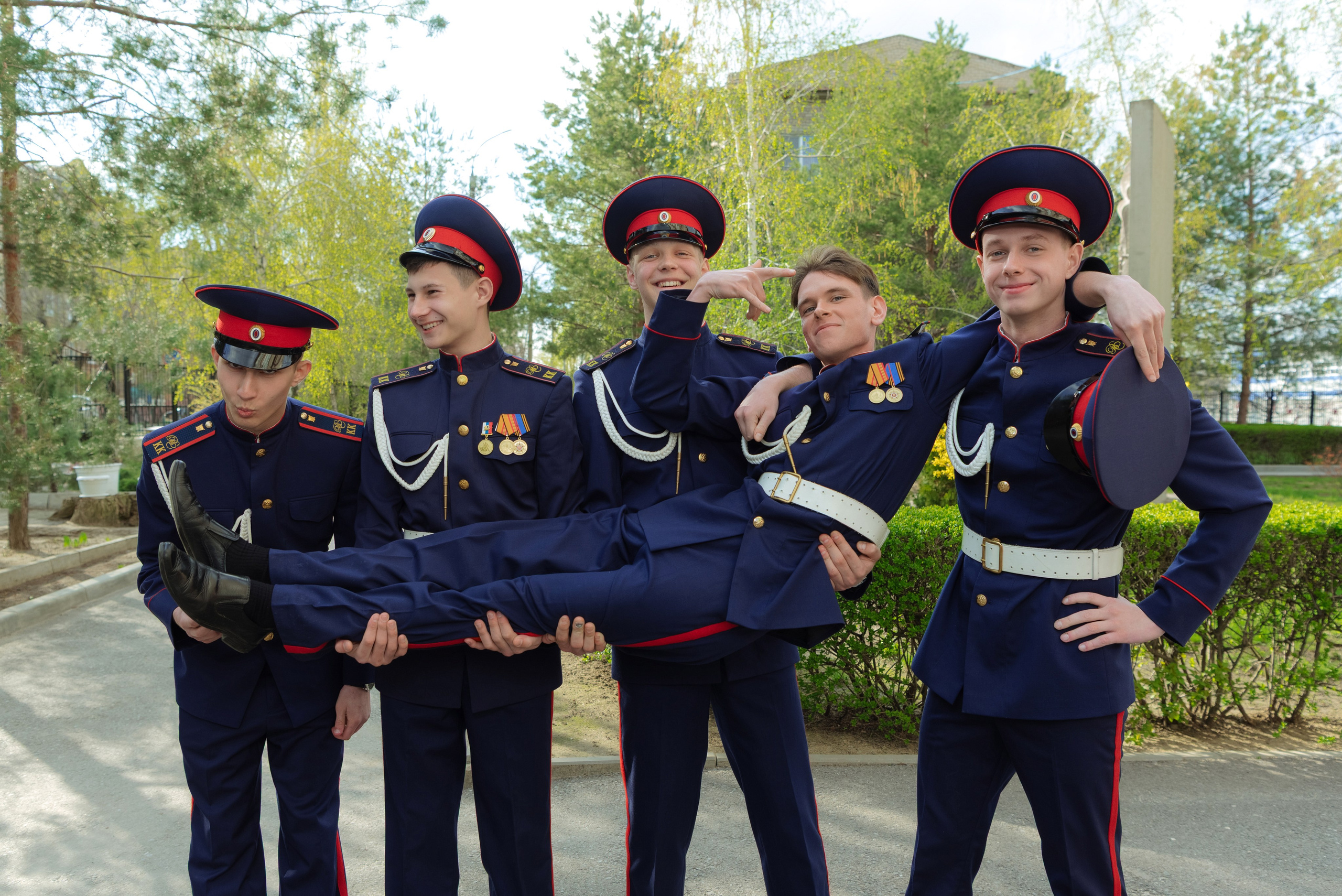 Кадеты. Свадебный фотограф Кузьмина Лилия