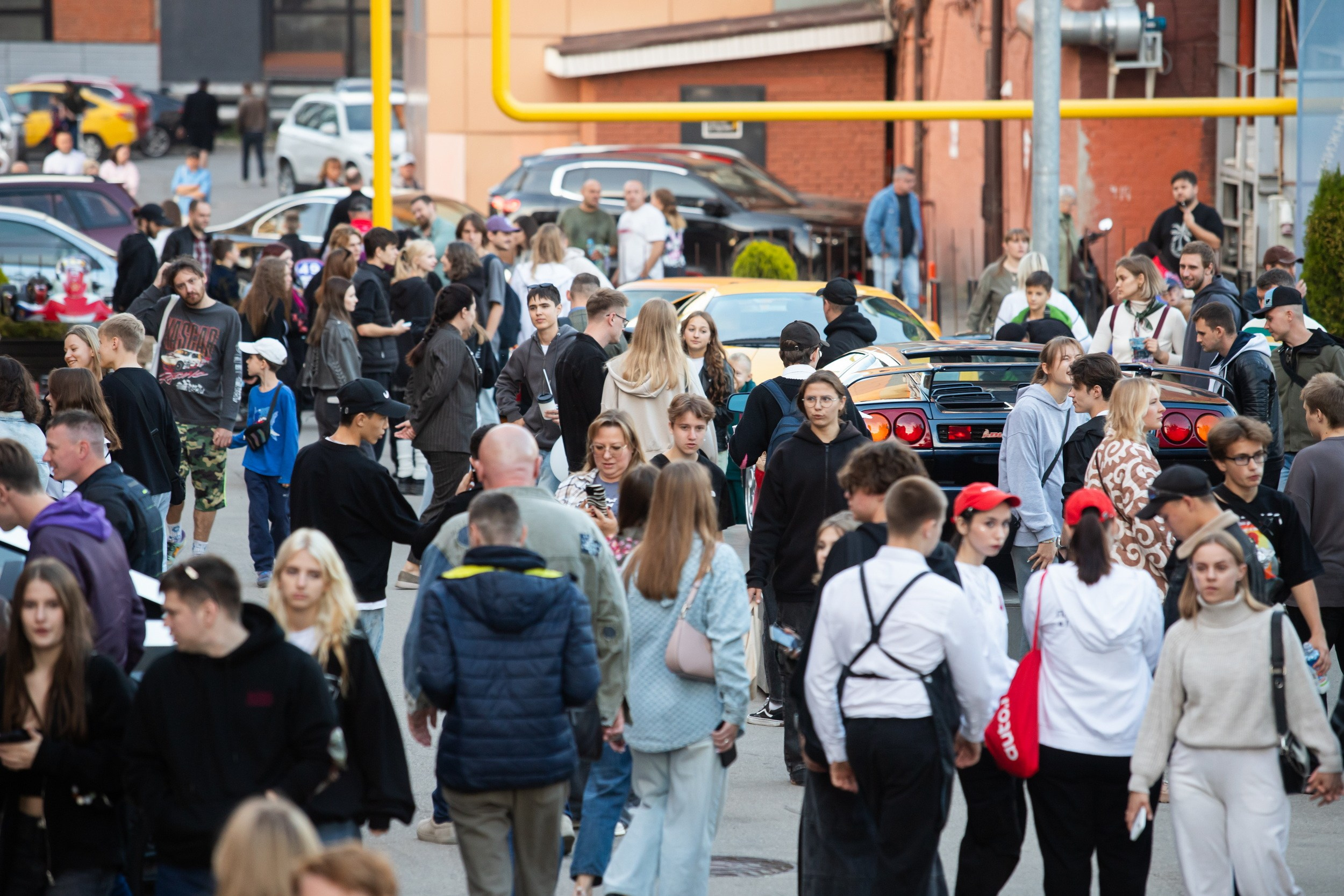 Фестиваль «Электромашина» (13 сентября 2025). Репортажный фотограф Алексей Пирязев