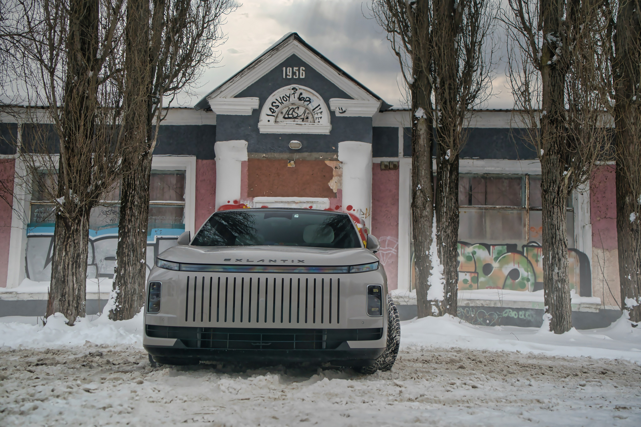 Exlantix ET зимой в снегу. FM Media Сrew. Репортажные фото и видео