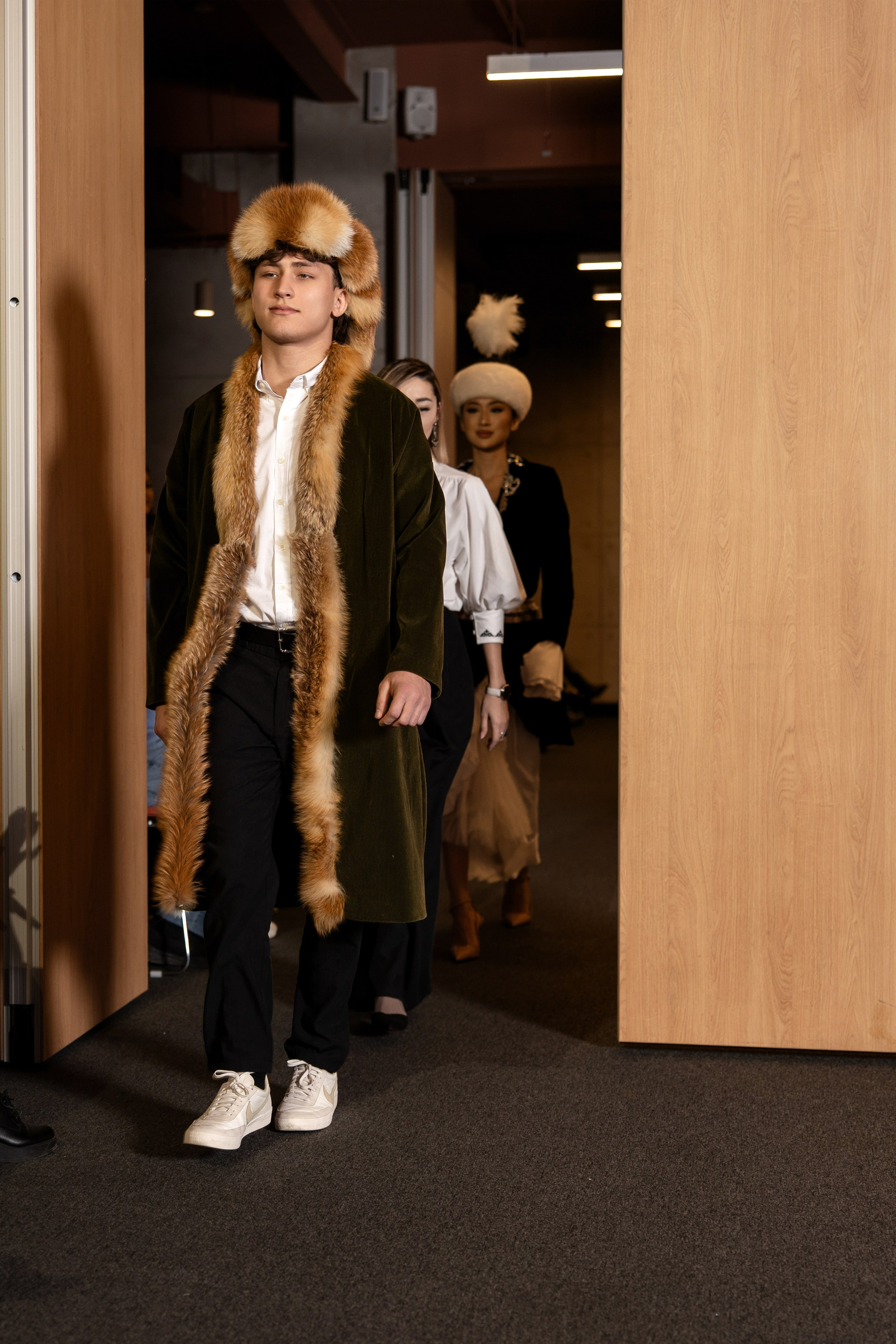 Brand Gulnur Atelier. Сайт Алматинского НЮ АРТ, будуар и фэшн фотографа Дениса Карпенко