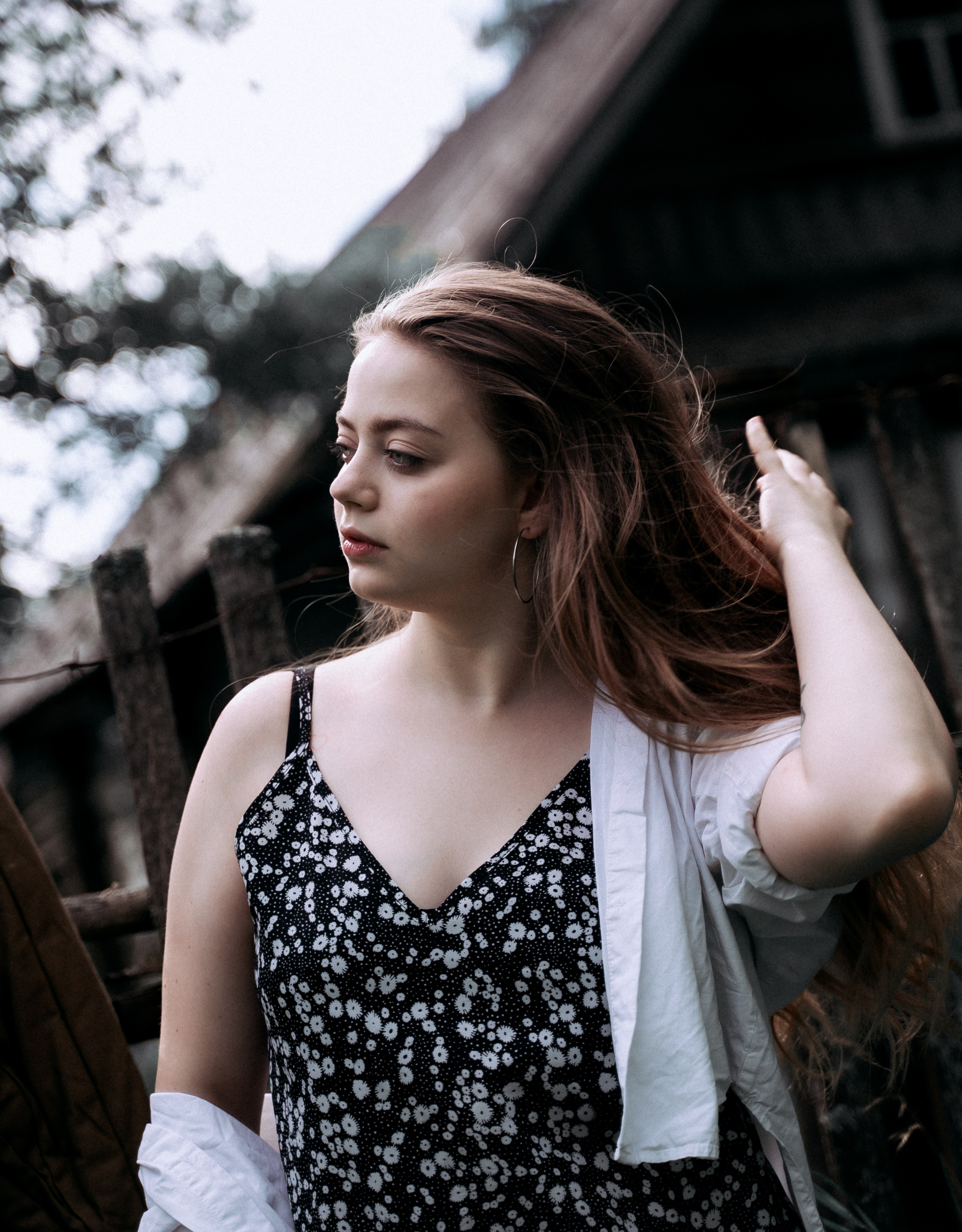 Лера и Юля. Ищем потаённое. Портретный и предметный фотограф в Санкт-Петербурге