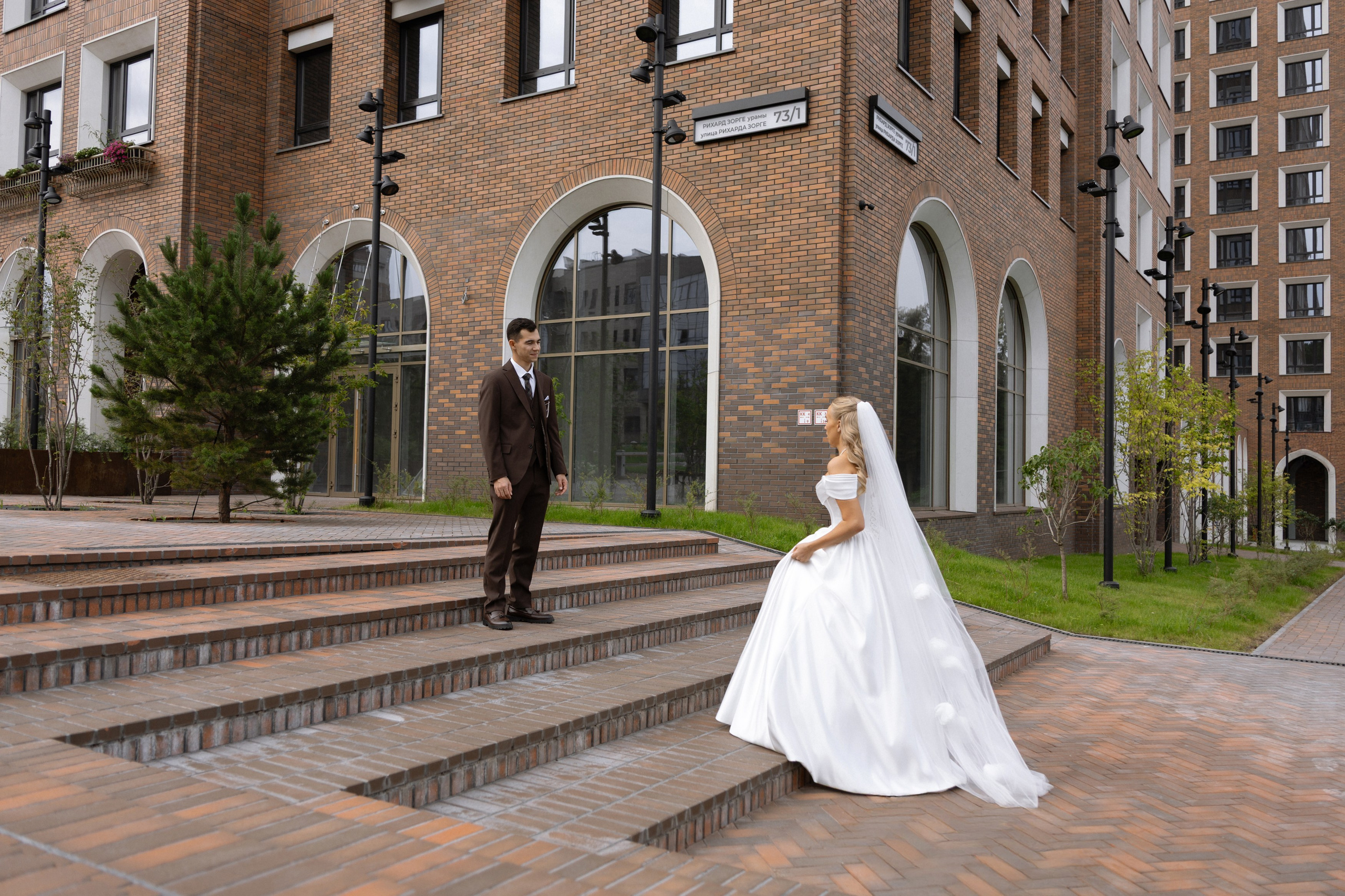 ЖК Зорге (Зорге, 73/1). Свадебный фотограф в Уфе Лилия Сова