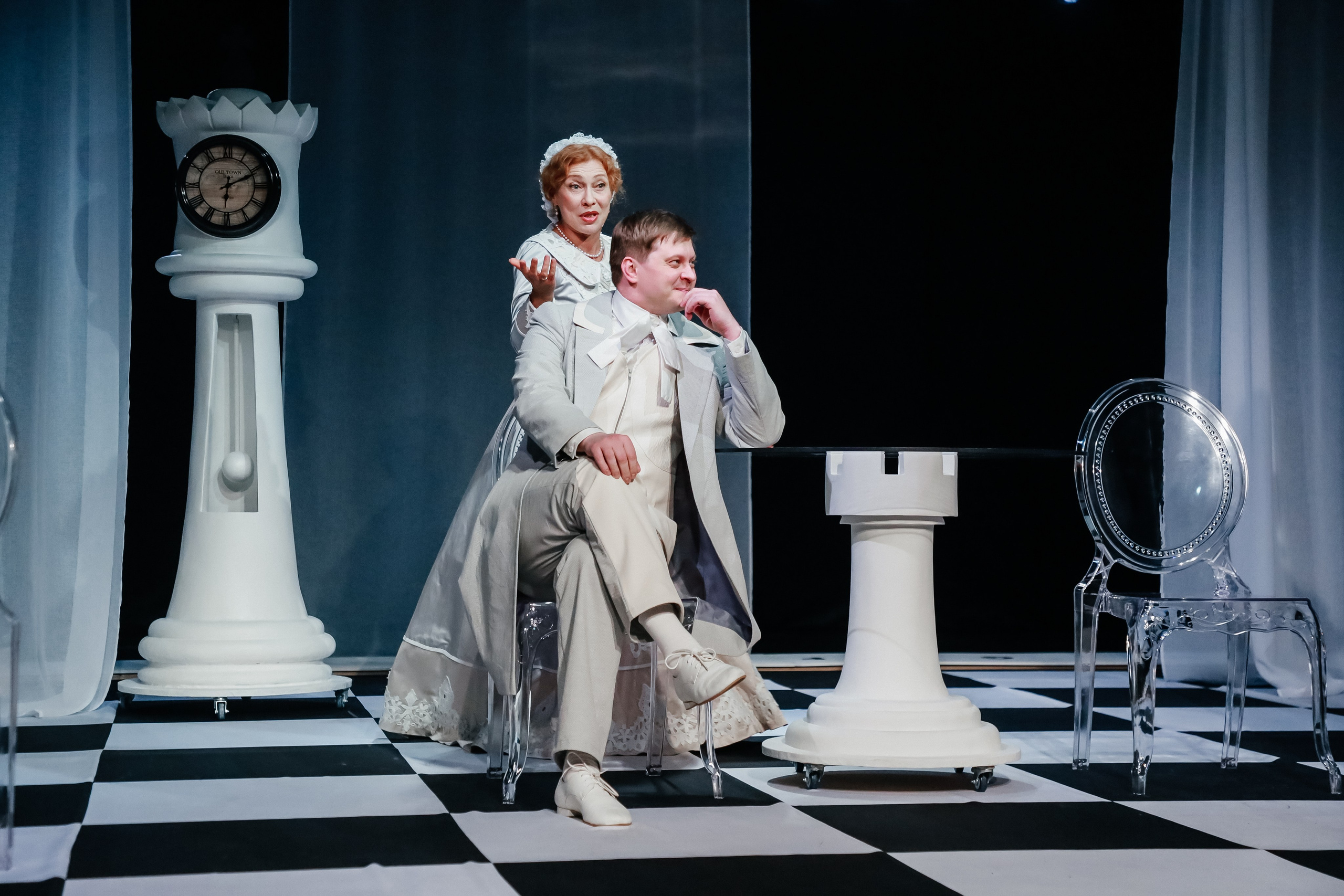 «Дядюшкин сон». Молодёжный театр алтая. Режиссер Дарья Камошина. Фоторепортаж. Театральная фотосъёмка