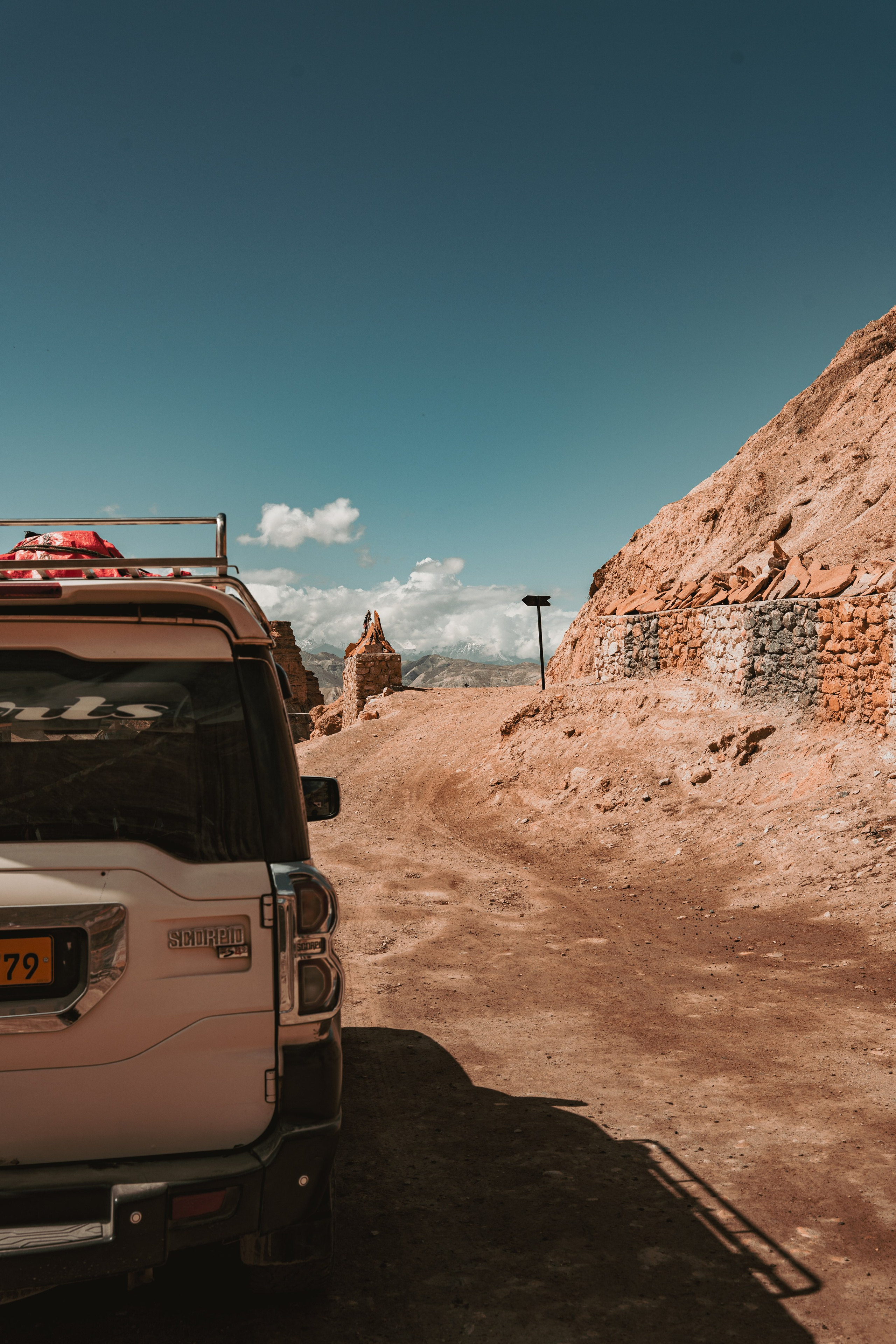 Королевство Мустанг. Dmitry Ippolitov