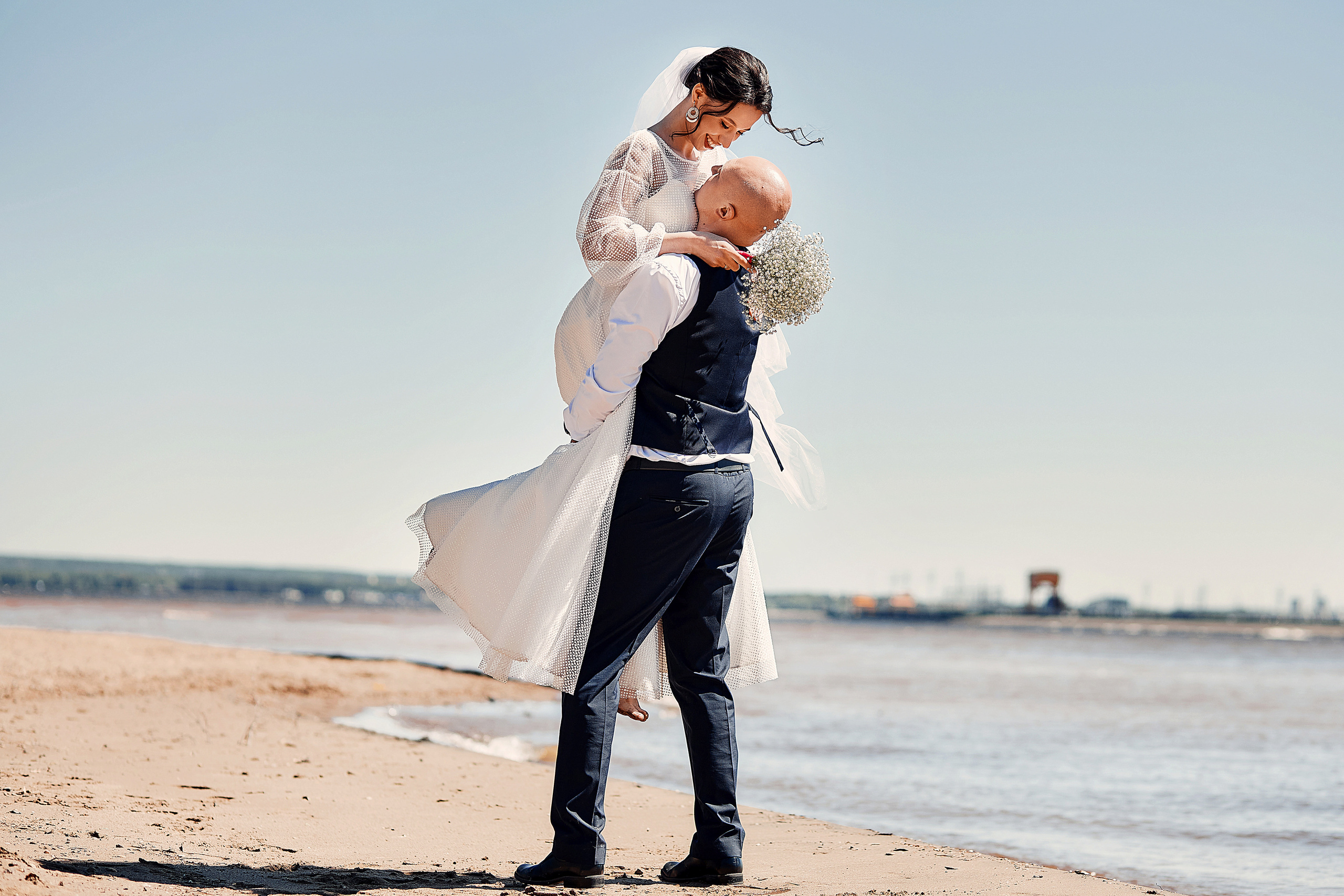 Владислав и Александра. Свадебный фотограф Чайковский