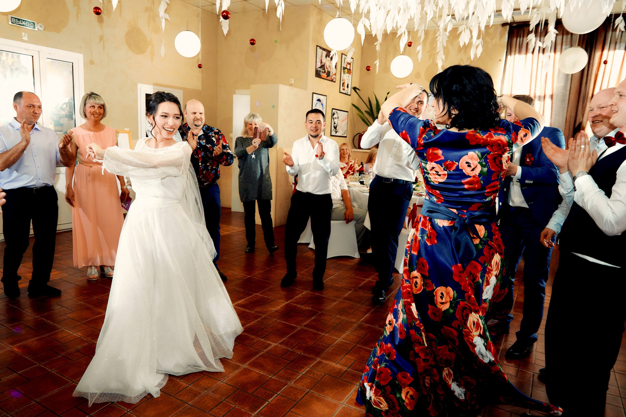 Владислав и Александра. Свадебный фотограф Чайковский