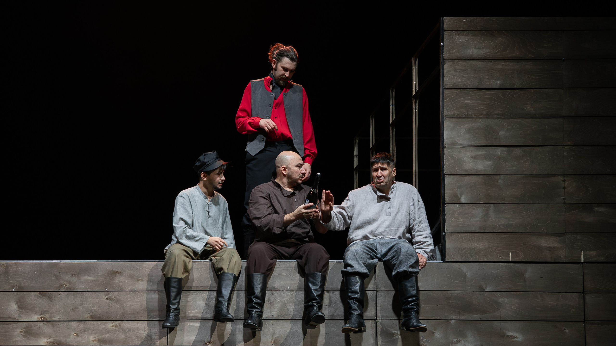 Астраханский Драматический Театр «Леди Макбет». Фотограф Марк Файзулин