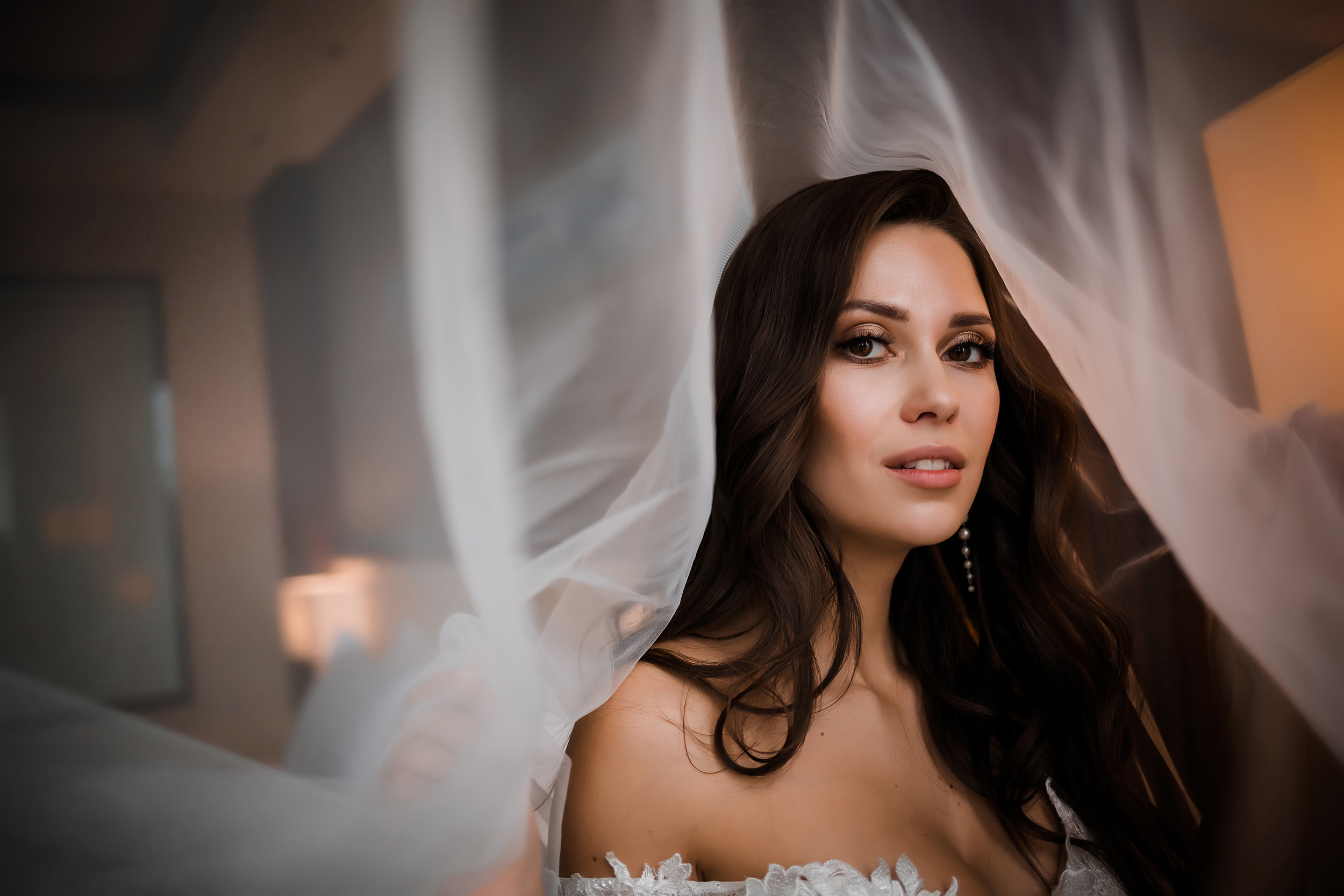 Нежное утро невесты. Wedband.by Свадебный фотограф Анатолий Матюшонок