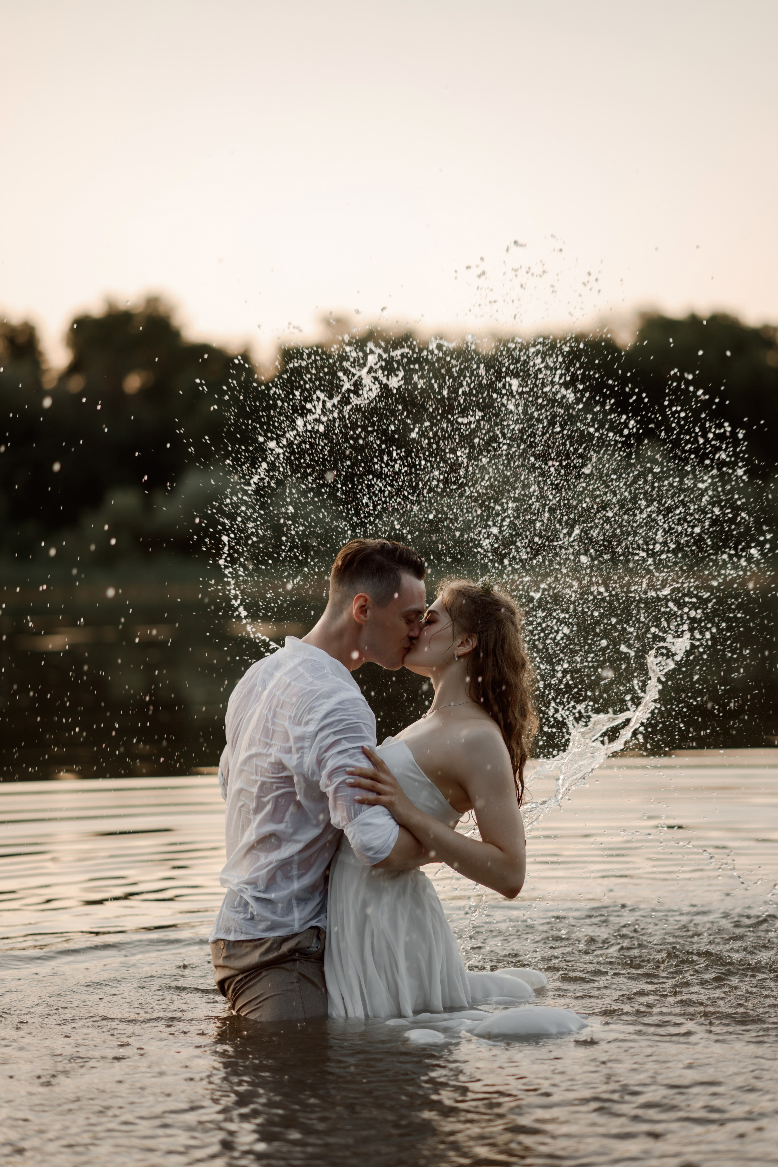 N & N. Свадебный фотограф в г. Астрахань. Так же выезжаю в другие города