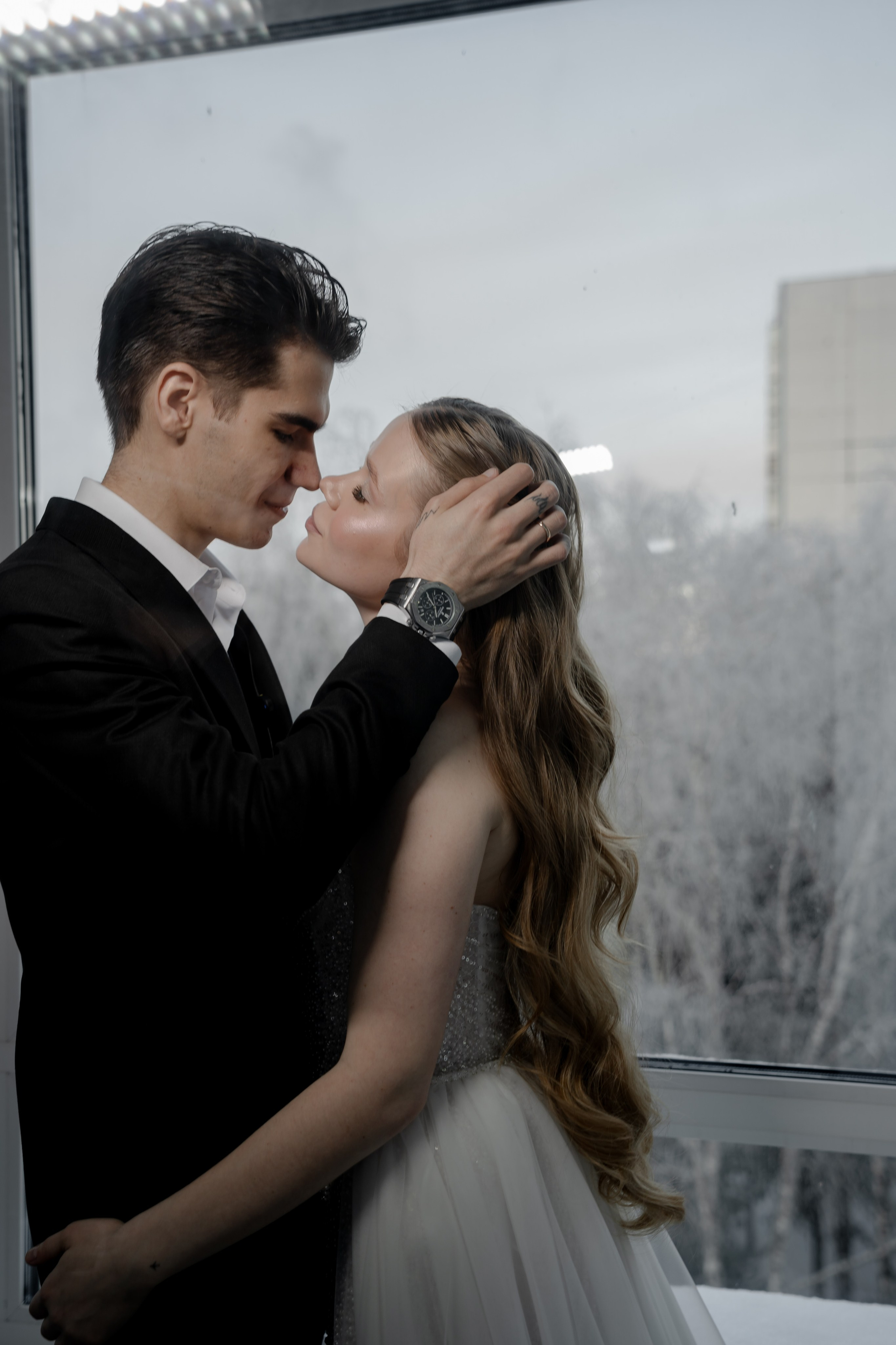 СВАДЕБНАЯ СЬЕМКА СБОРОВ В ОТЕЛЕ И ВЫЕЗД НА ЦЕРЕМОНИЮ (СНЯТО В СИБИРЕ В НИЖНЕВАРТОВСКЕ)М. Профессиональный фотограф, Санкт-Петербург — Виктория Богомолова