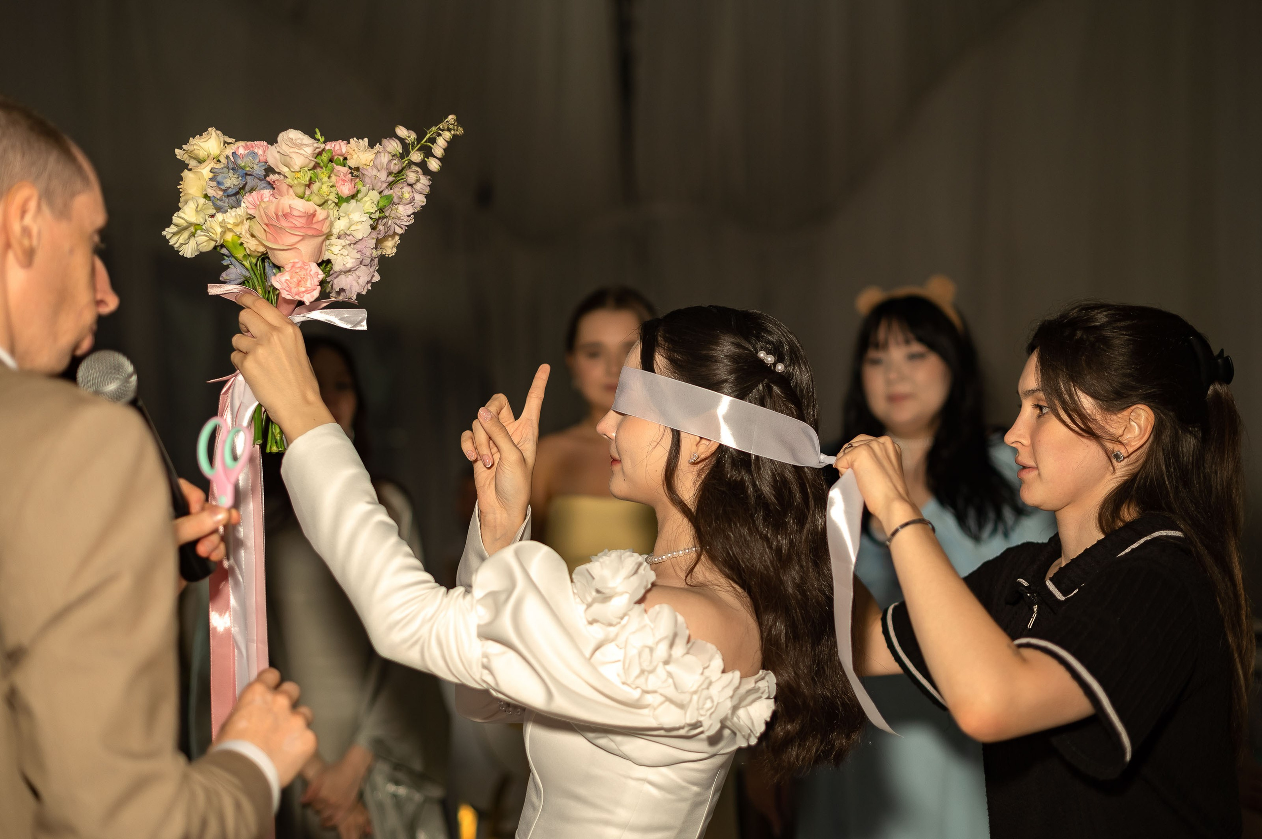 Одним солнечным днем на берегу реки. Евгений Нисковских — свадебный и репортажный фотограф в Тюмени