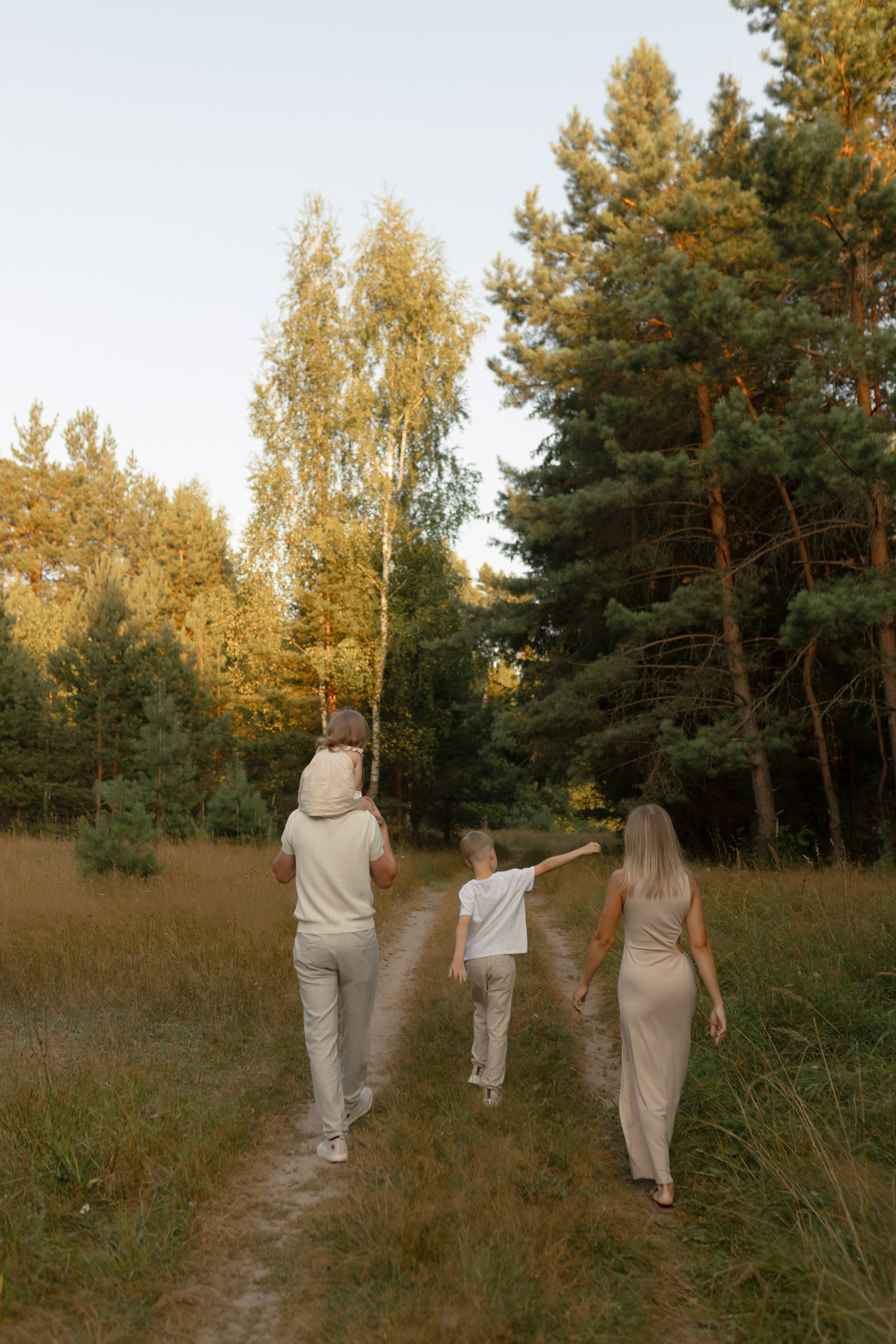 Алексей, Мария, Ваня и Варя. Фотограф Татьяна Семенова