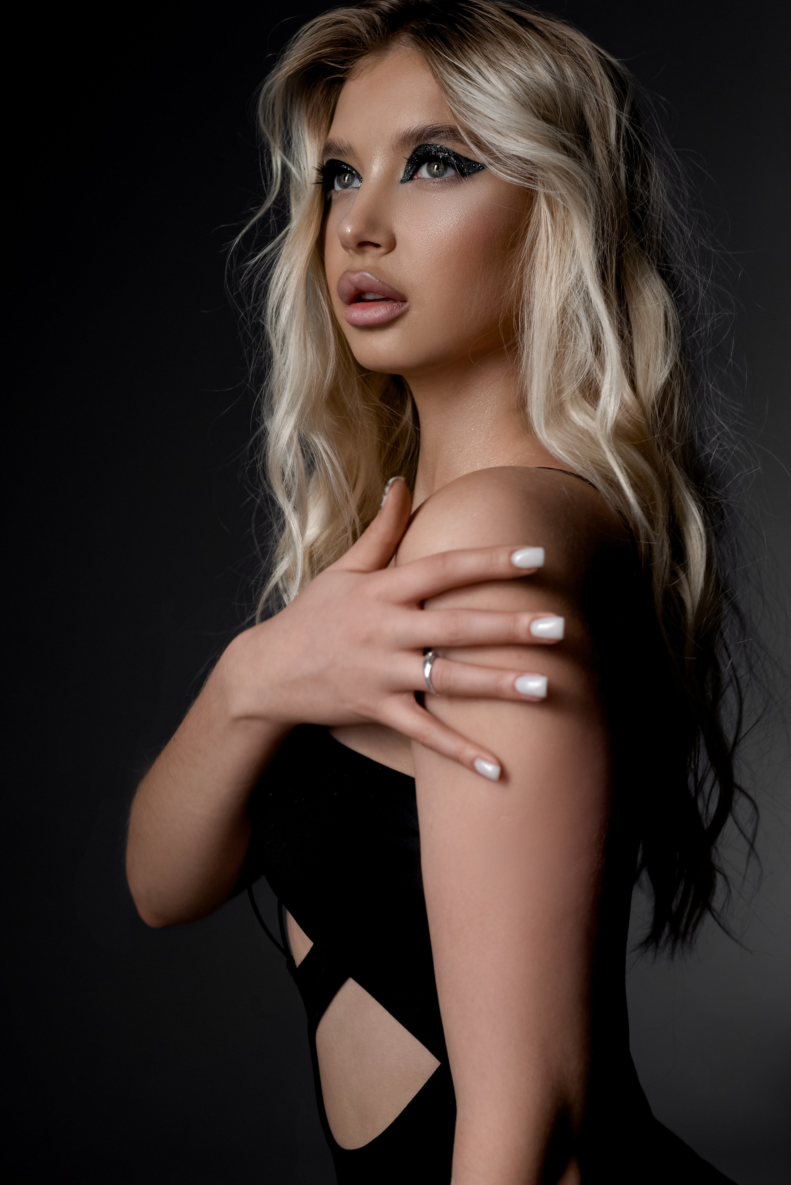 Алёна. Главная