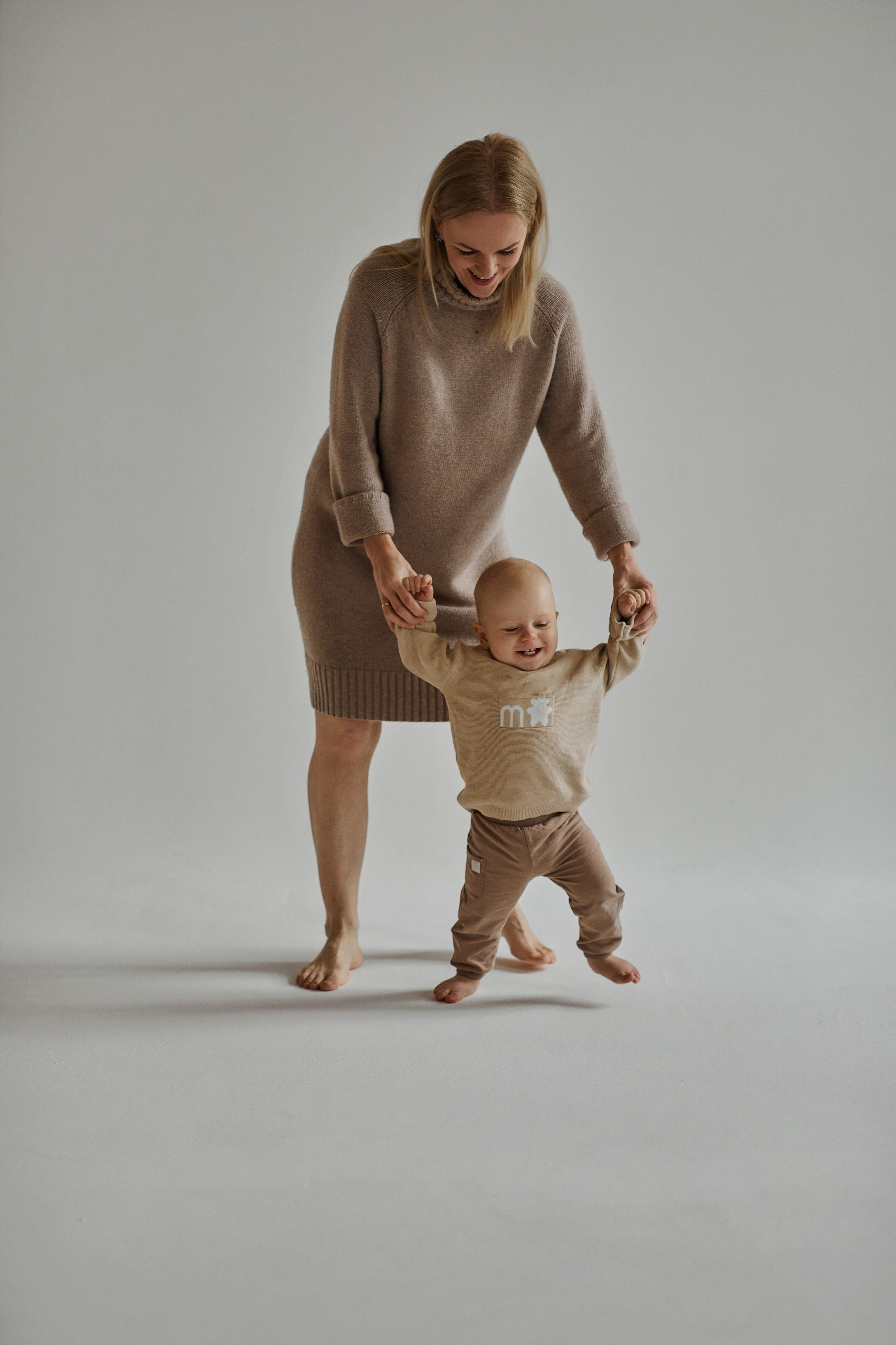 Семейная фотосессия Москва. Свадебный и семейный фотограф в Сочи-Красной поляне Ларионова Анна