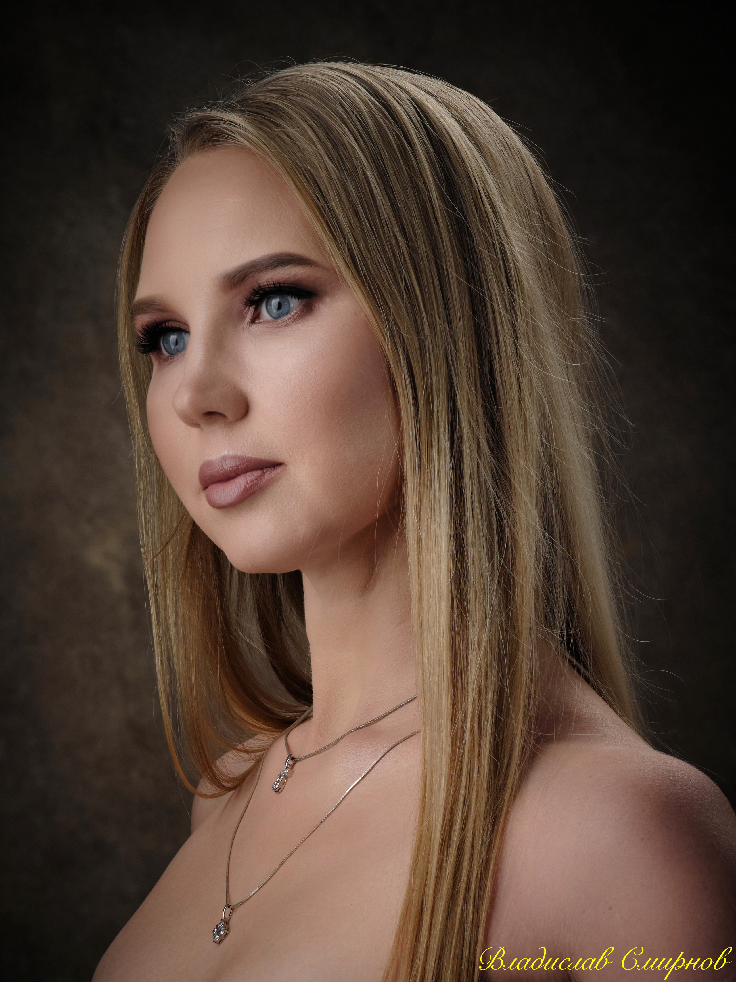 Потретная фотосъемка. Владислав Смирнов рекламный Фотограф в г. Иваново