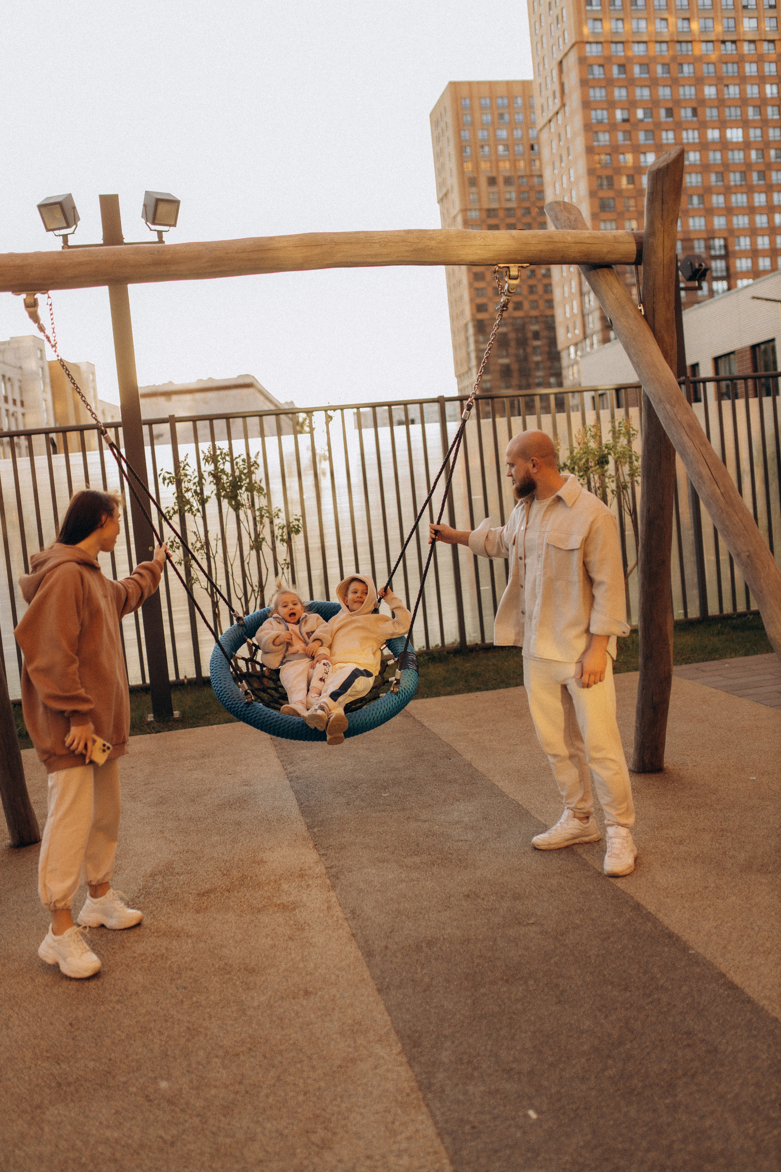 Наташа, Степа, Ксю, Артем. Семейный фотограф Оля Гладченко