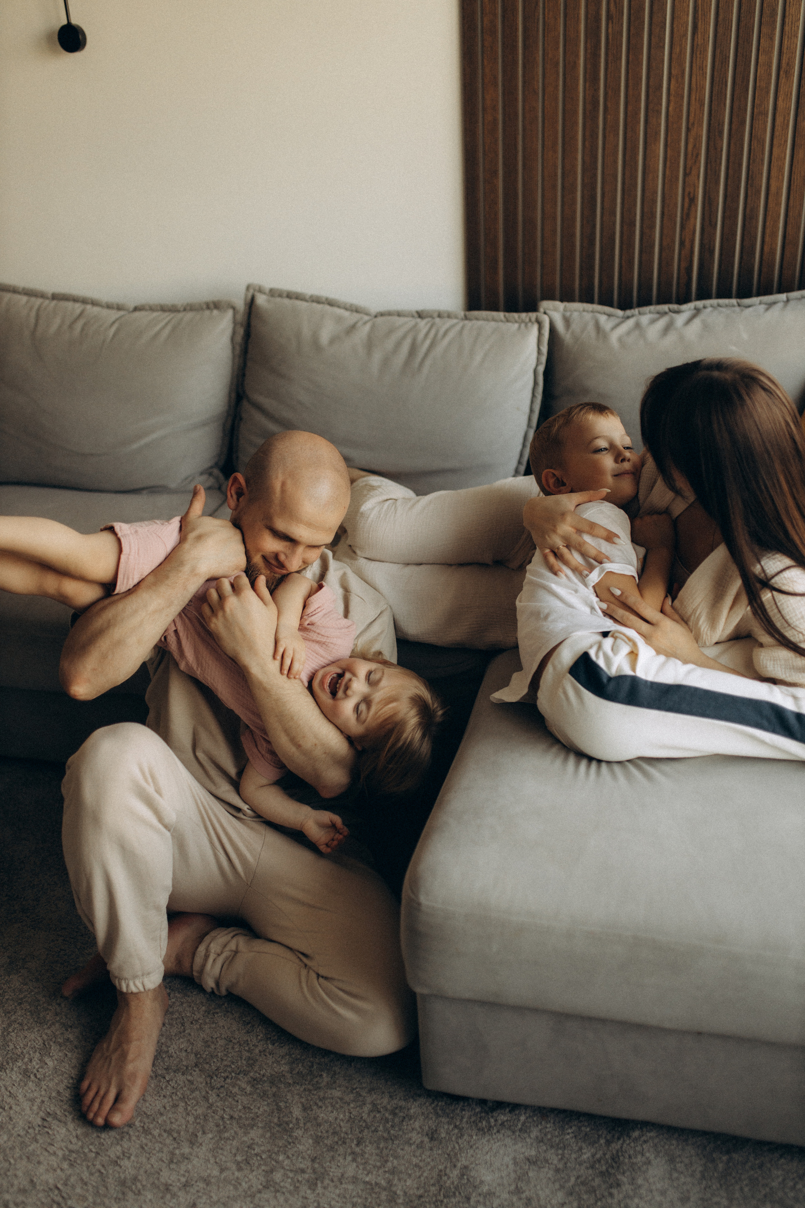 Наташа, Степа, Ксю, Артем. Семейный фотограф Оля Гладченко