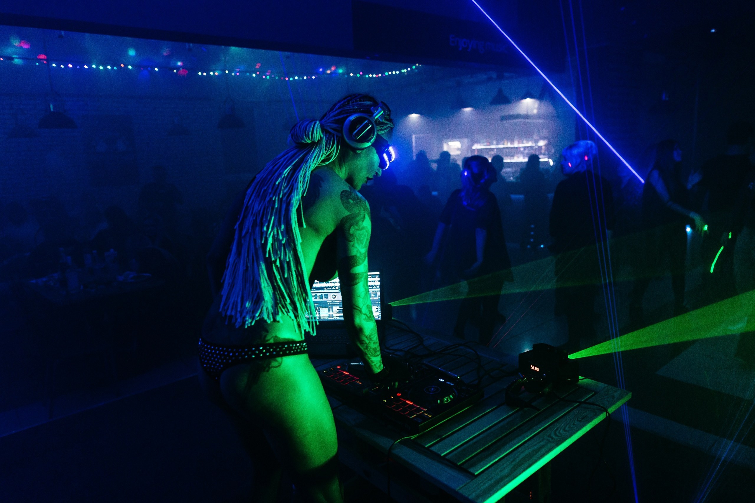 Клубы. Ваш самый лучший фотограф!