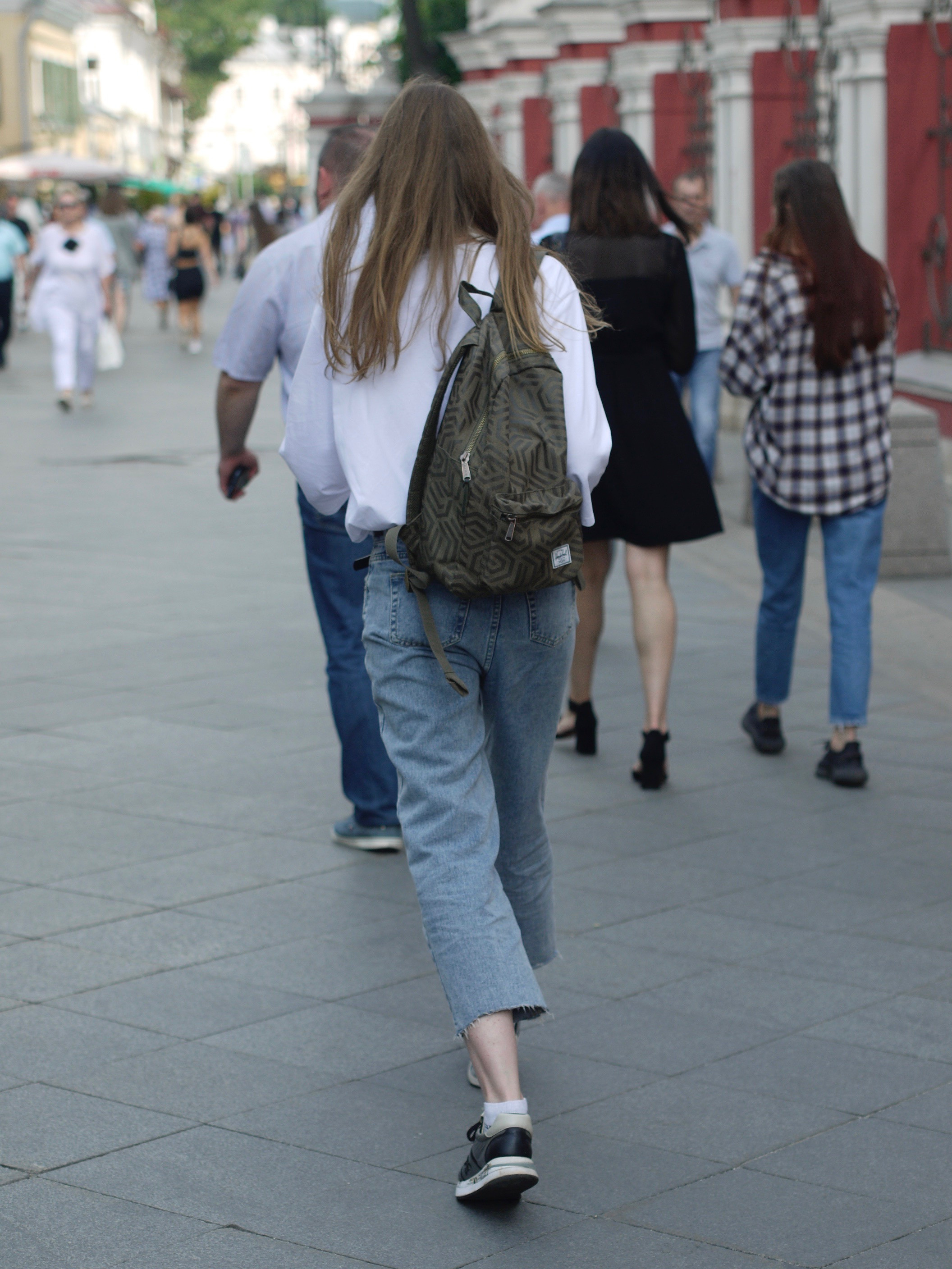 Стилист Юлия Червоненко, Просто стильно, Уличный стиль, Prosto stilno, Разбор гардероба в Москве, Шоппинг со стилистом в Москве, женский стилист, стилист по одежде, шопинг в Москве, ревизия гардероба, ревизия гардероба в Москве, уличная сьемка, street style